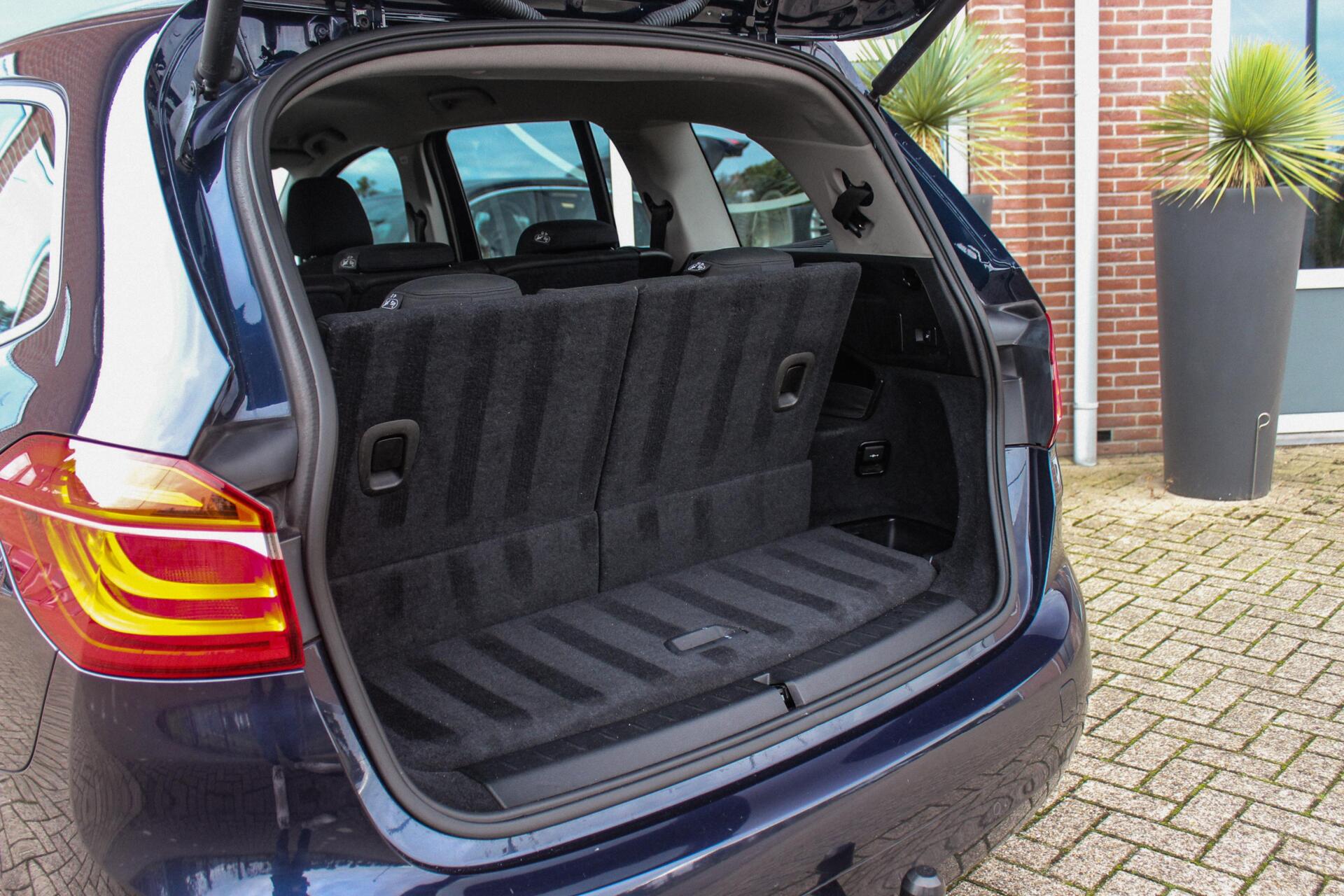 Foto van BMW 216i Gran Tourer