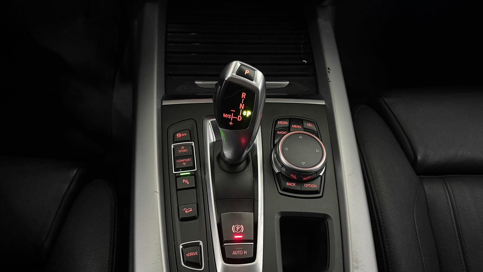 Foto van BMW X5 Xdrive40e