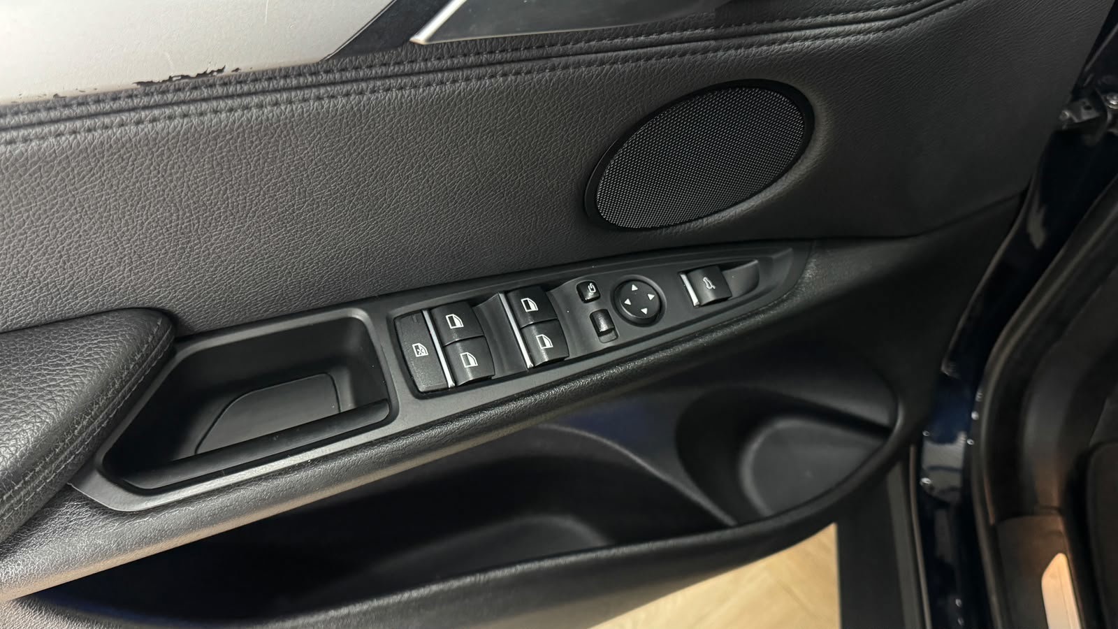 Foto van BMW X5 Xdrive40e