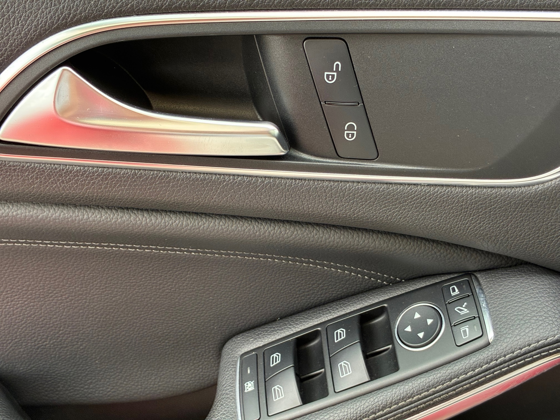 Foto van Mercedes-Benz A 200