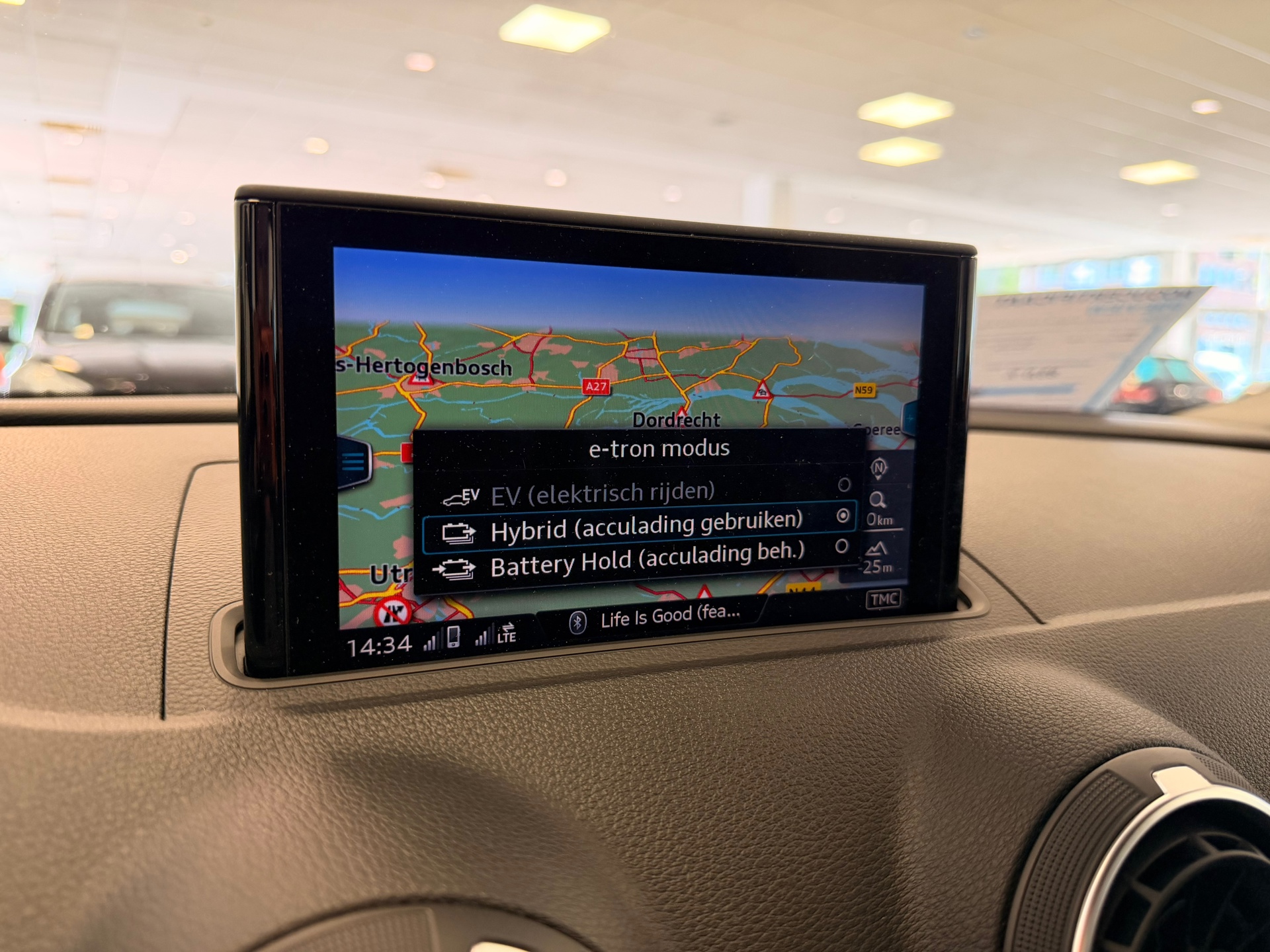 Foto van Audi A3 Sportback E-tron