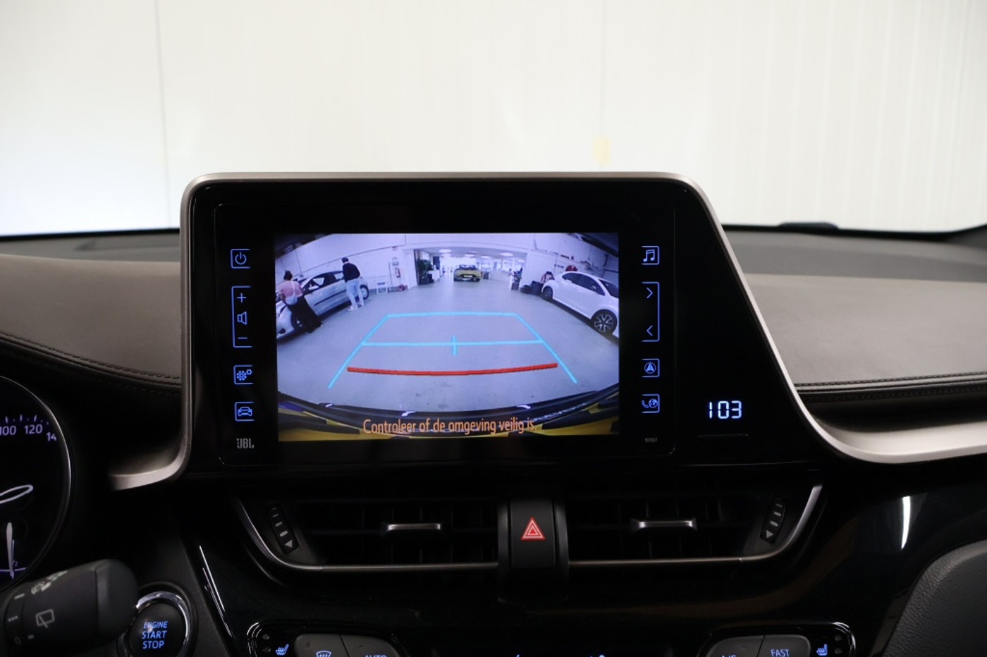 Foto van Toyota C-hr