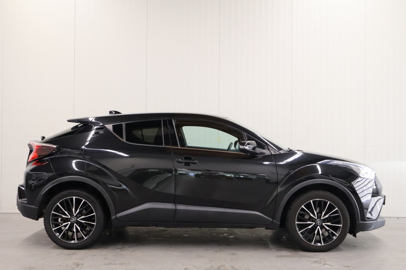 Foto van Toyota C-hr