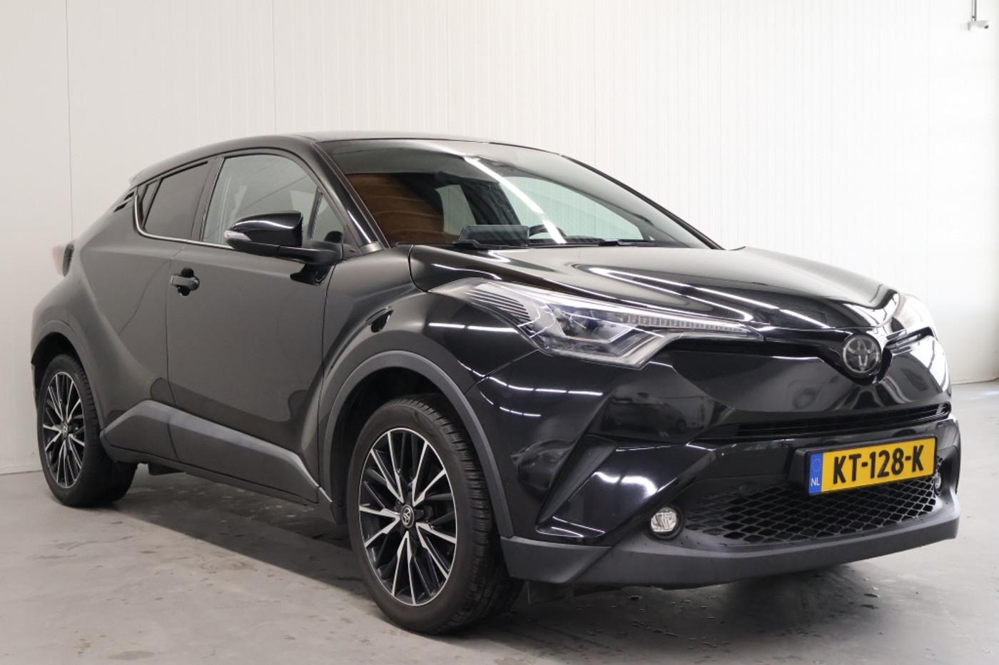 Foto van Toyota C-hr