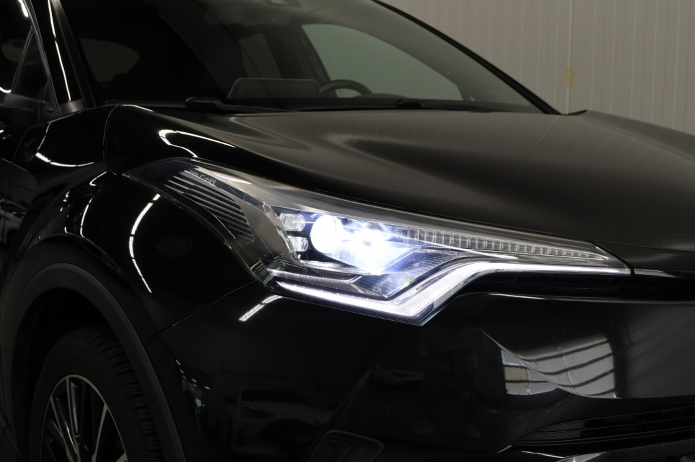 Foto van Toyota C-hr