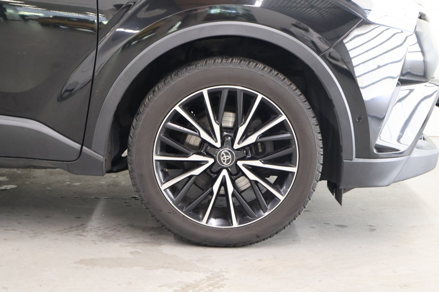 Foto van Toyota C-hr