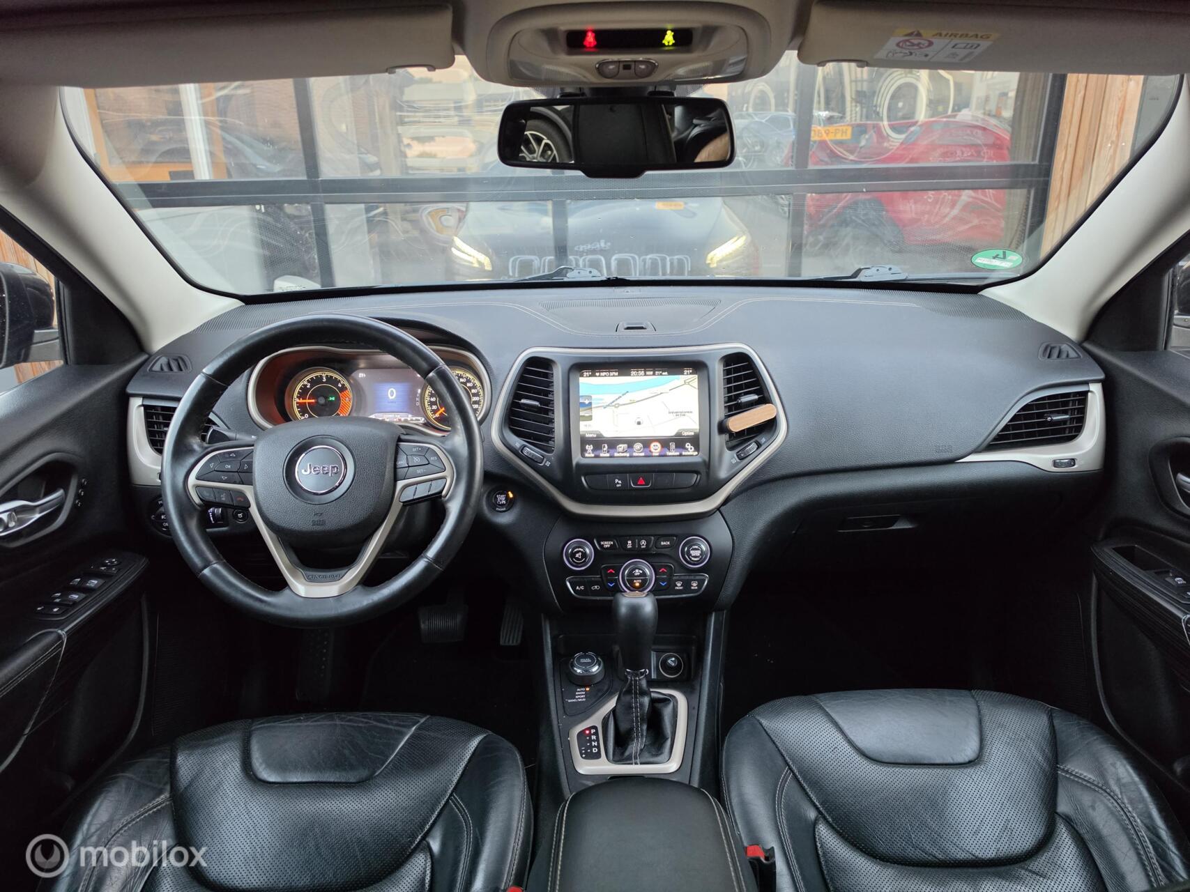 Foto van Jeep Cherokee
