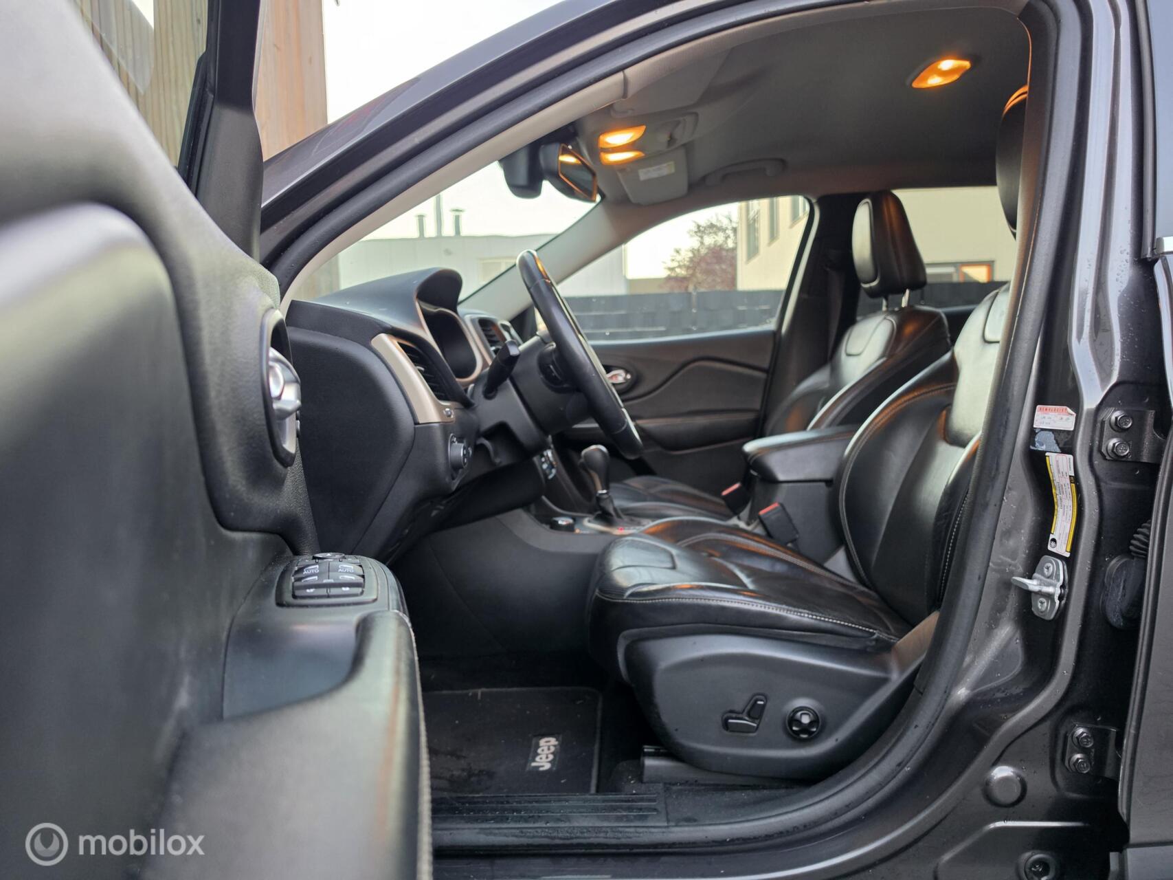 Foto van Jeep Cherokee