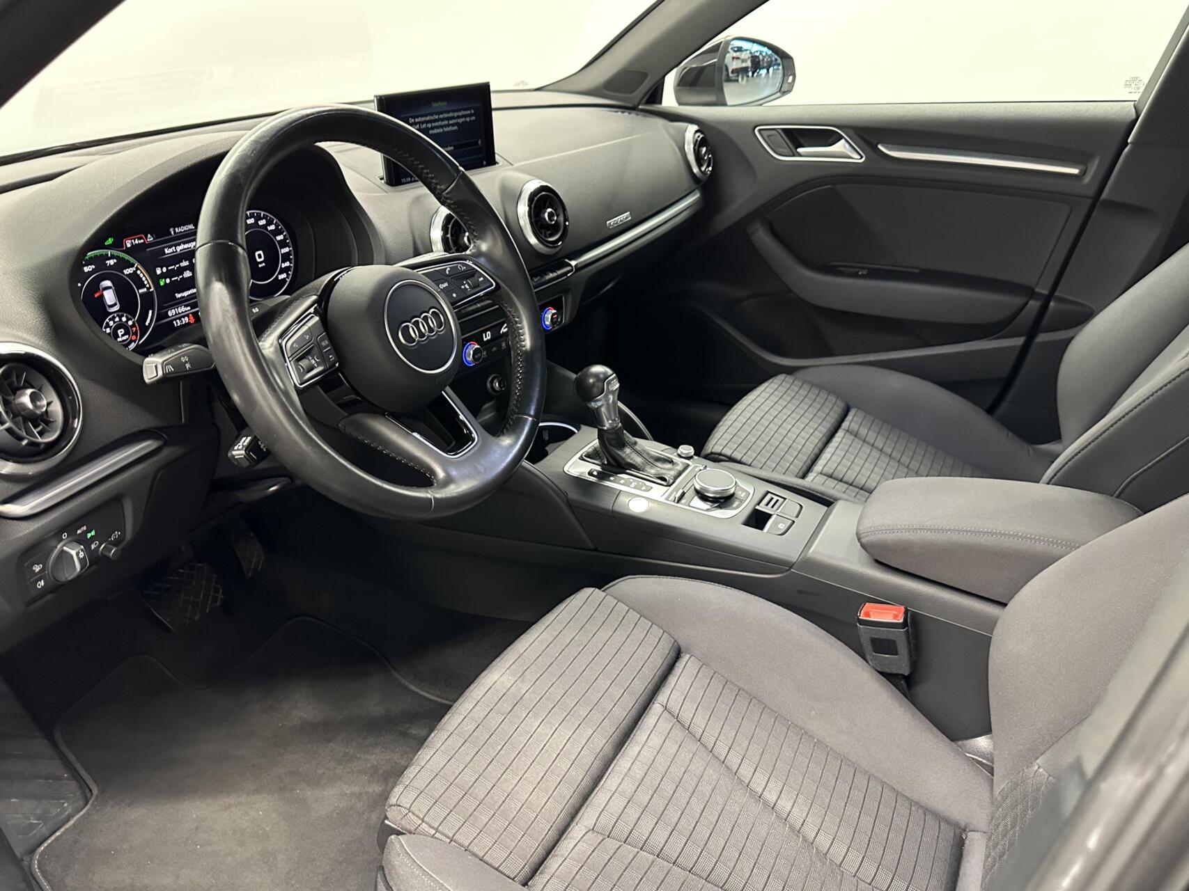 Foto van Audi A3 Sportback E-tron