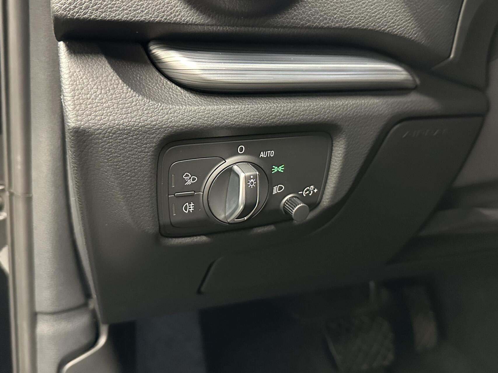 Foto van Audi A3 Sportback E-tron