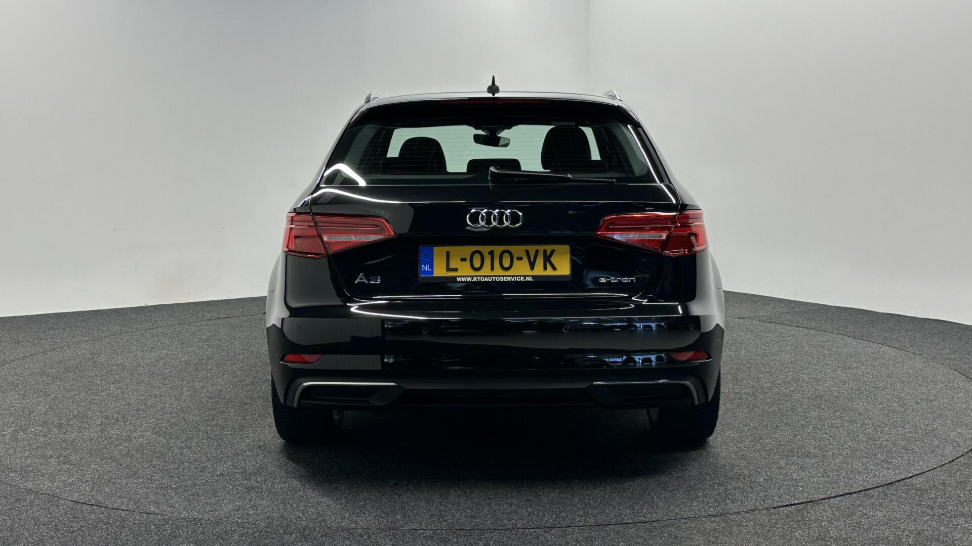 Foto van Audi A3 Sportback E-tron