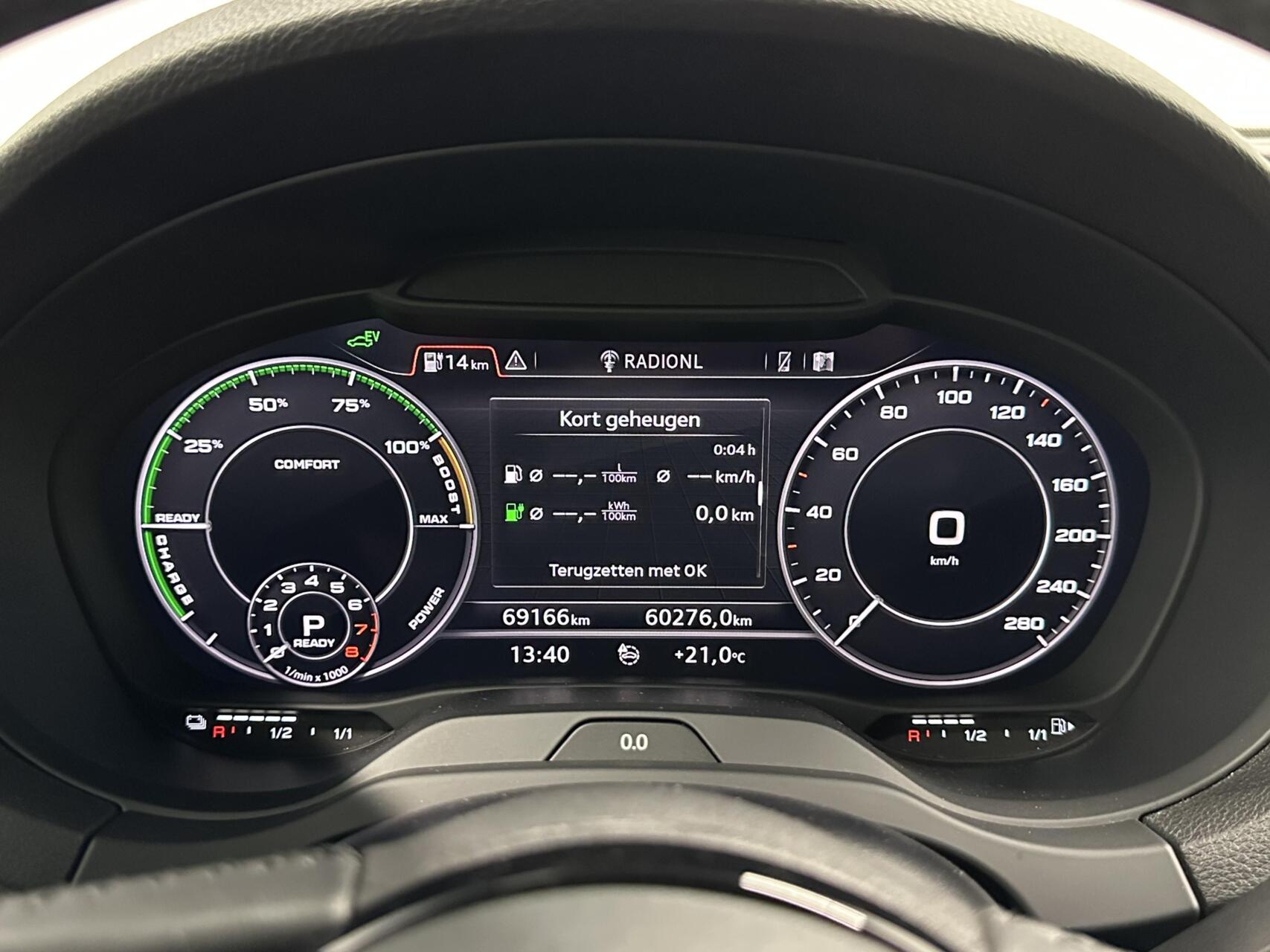 Foto van Audi A3 Sportback E-tron