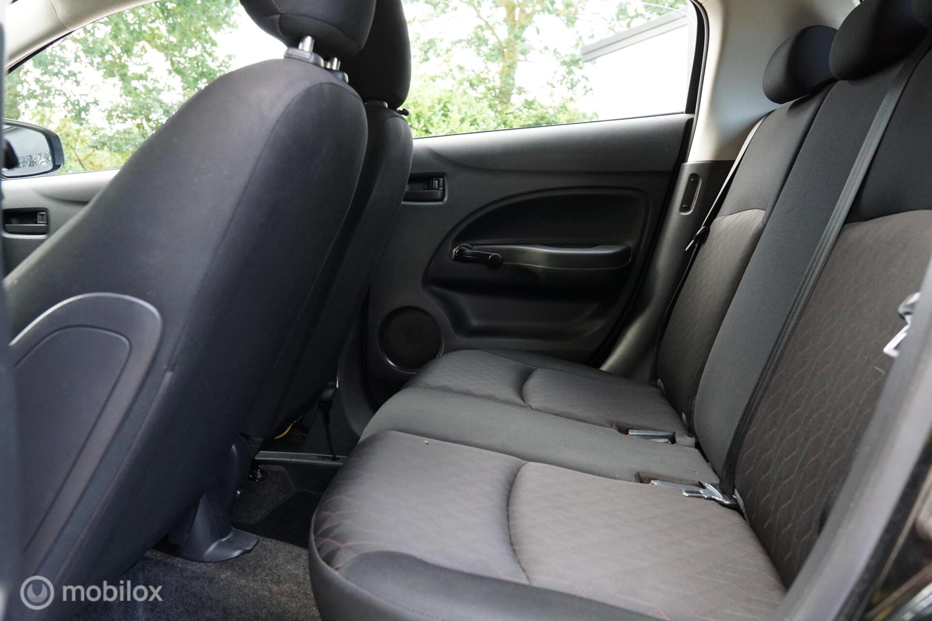 Foto van Mitsubishi Mitsubishi Space Star