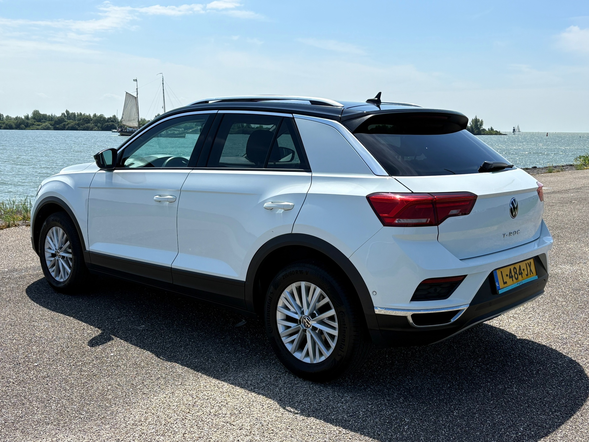Foto van Volkswagen T-roc