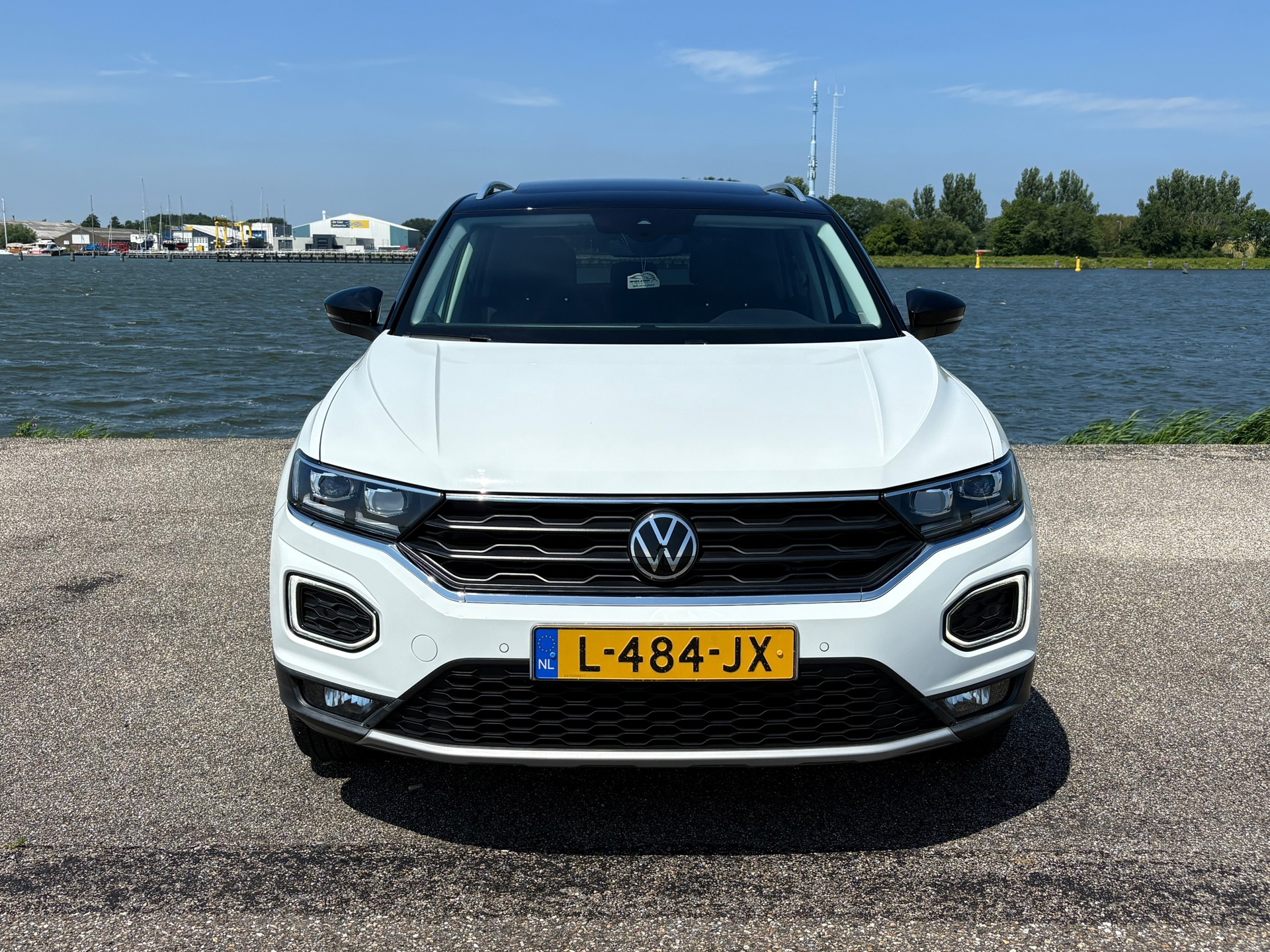 Foto van Volkswagen T-roc