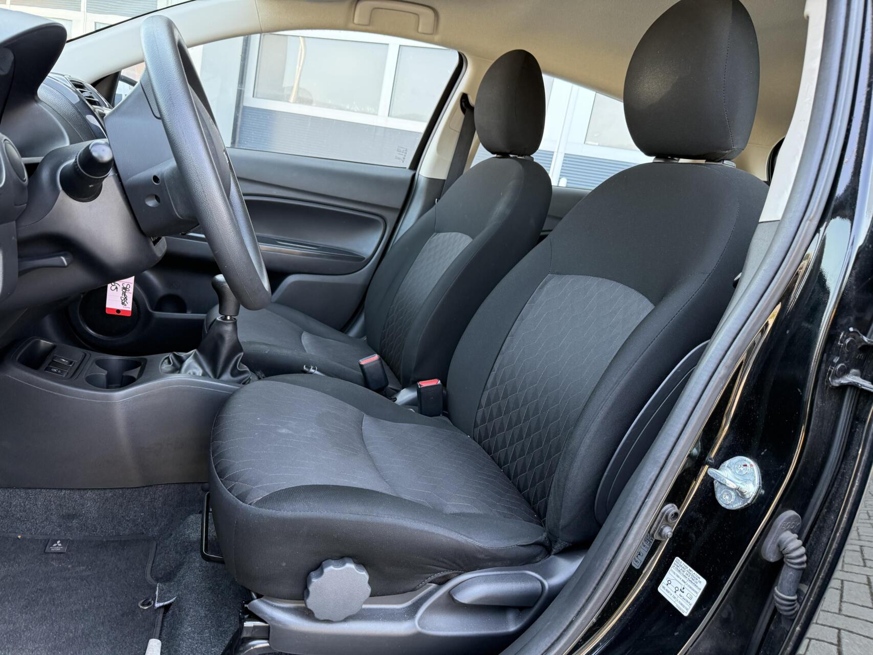 Foto van Mitsubishi Mitsubishi Space Star