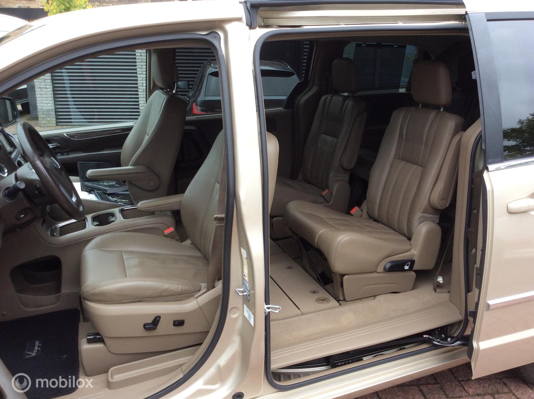 Foto van Lancia Voyager
