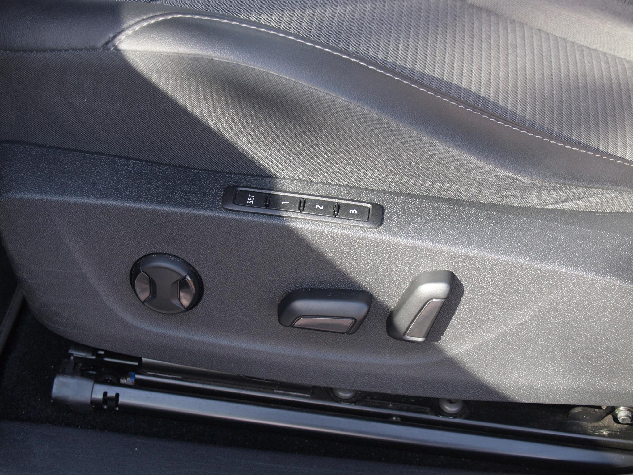 Foto van Skoda Enyaq 80
