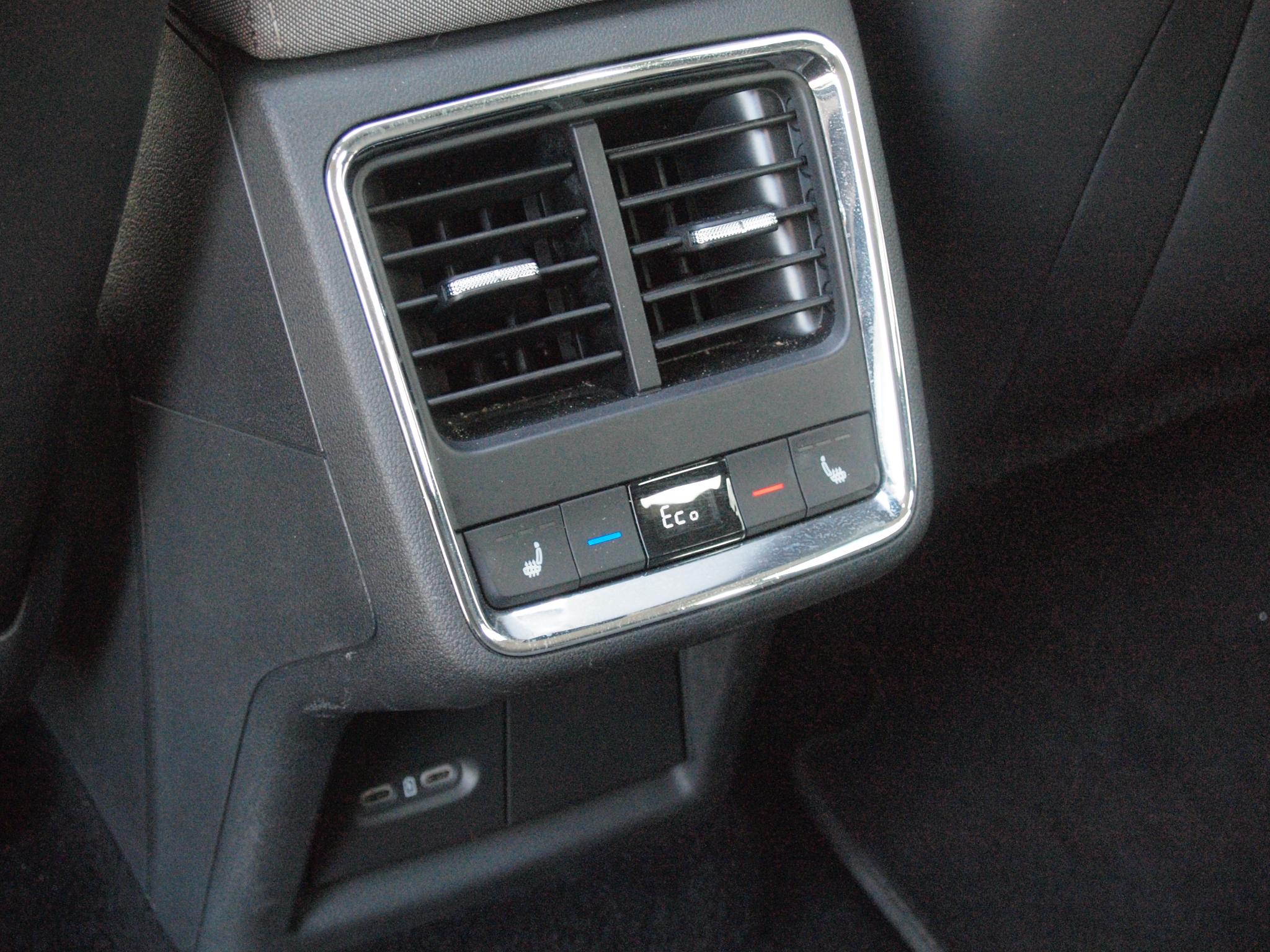 Foto van Skoda Enyaq 80