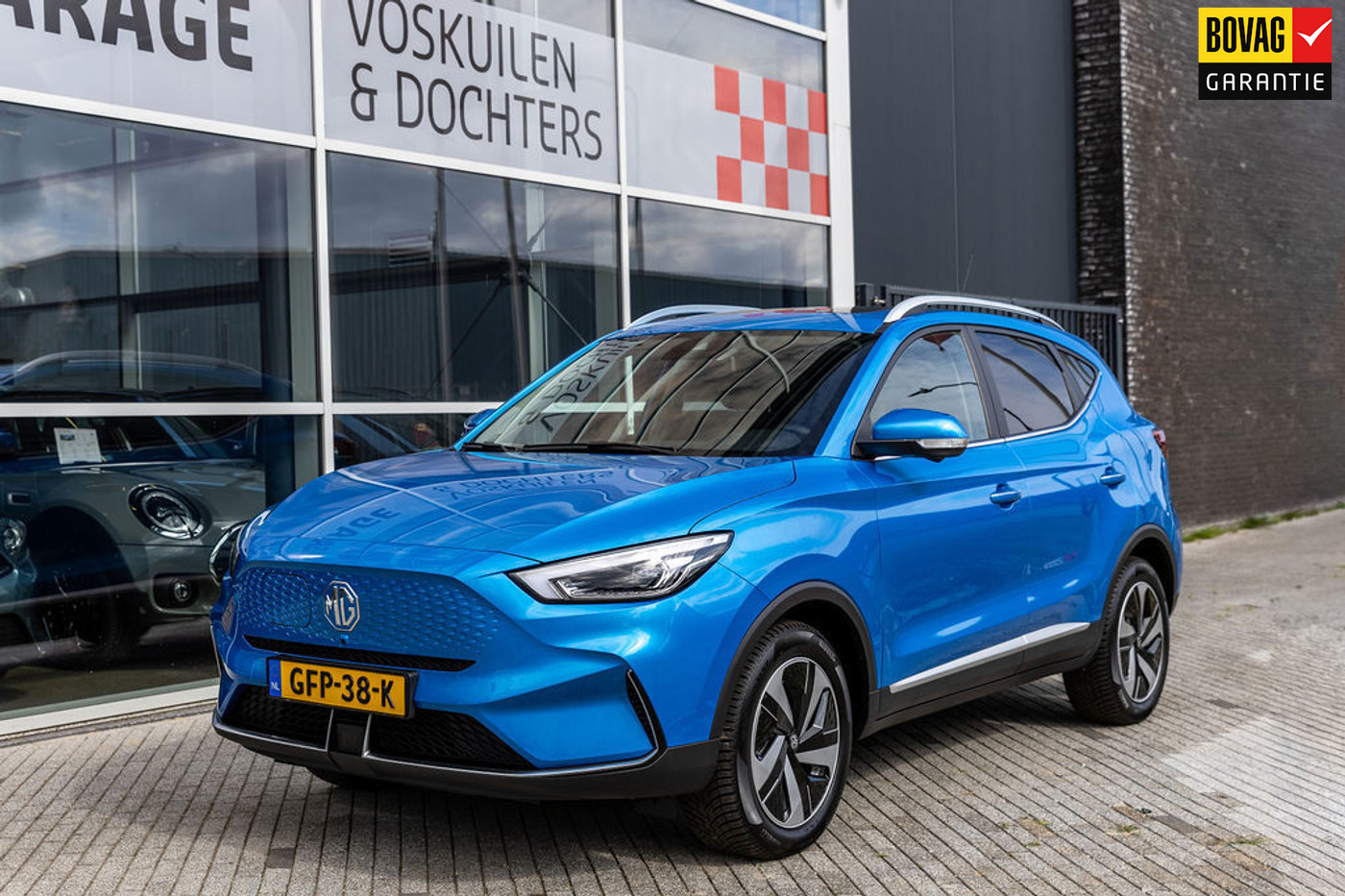MG MG ZS Ev EV Standard Range Luxury 50 kWh 2023 - voorkant