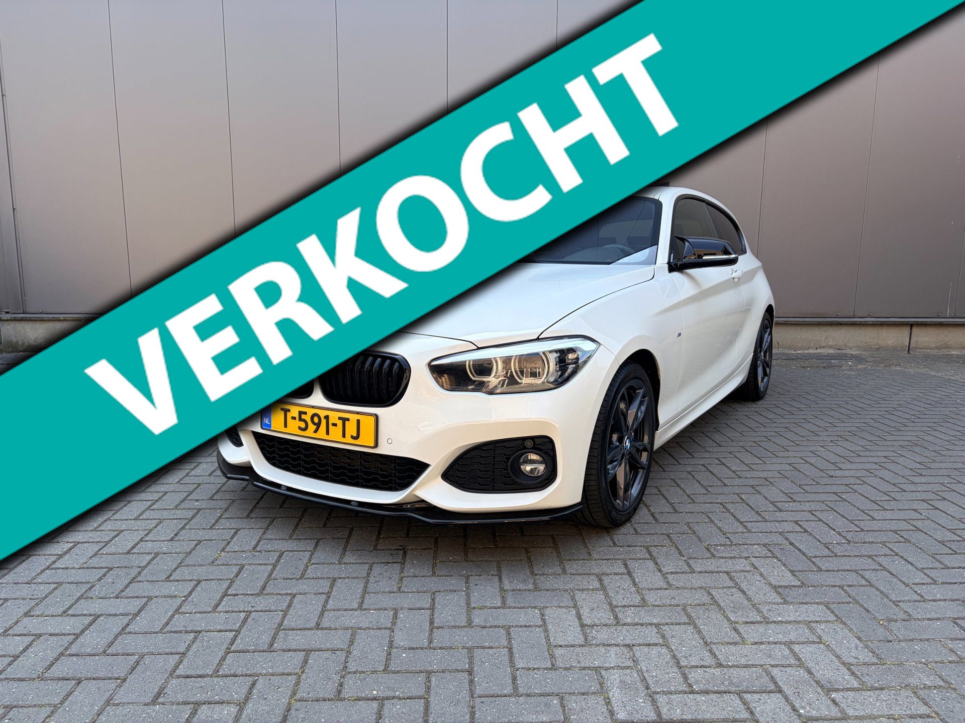 BMW 120i 120i Edition M Sport Shadow High Executive 2018 - voorkant