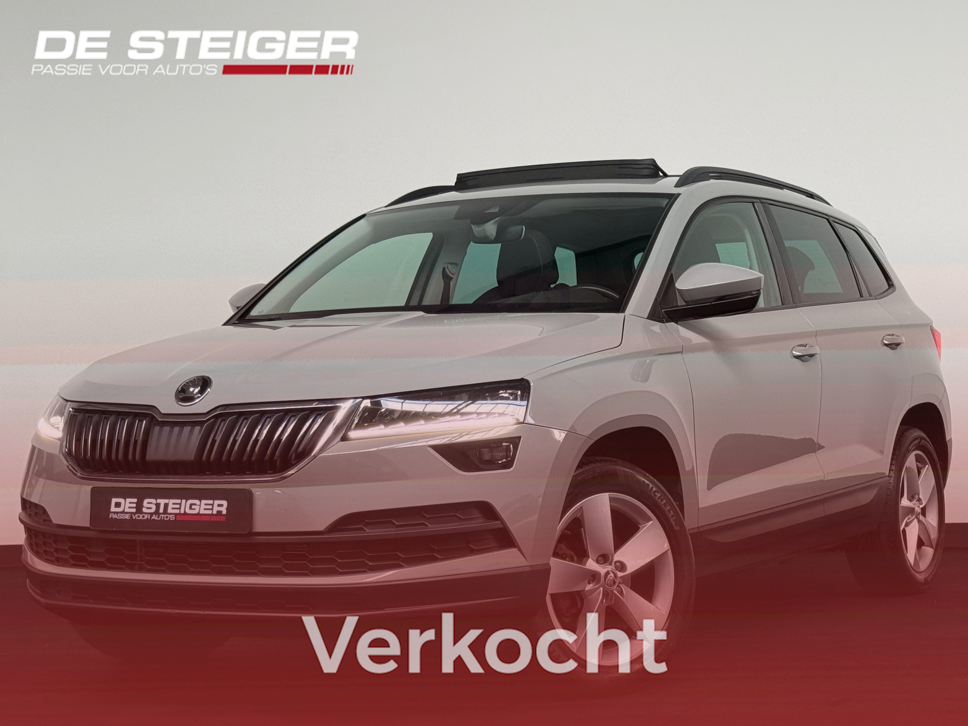 Skoda Karoq 1.5 TSI ACT Style Business Pano Camera 2018 - voorkant