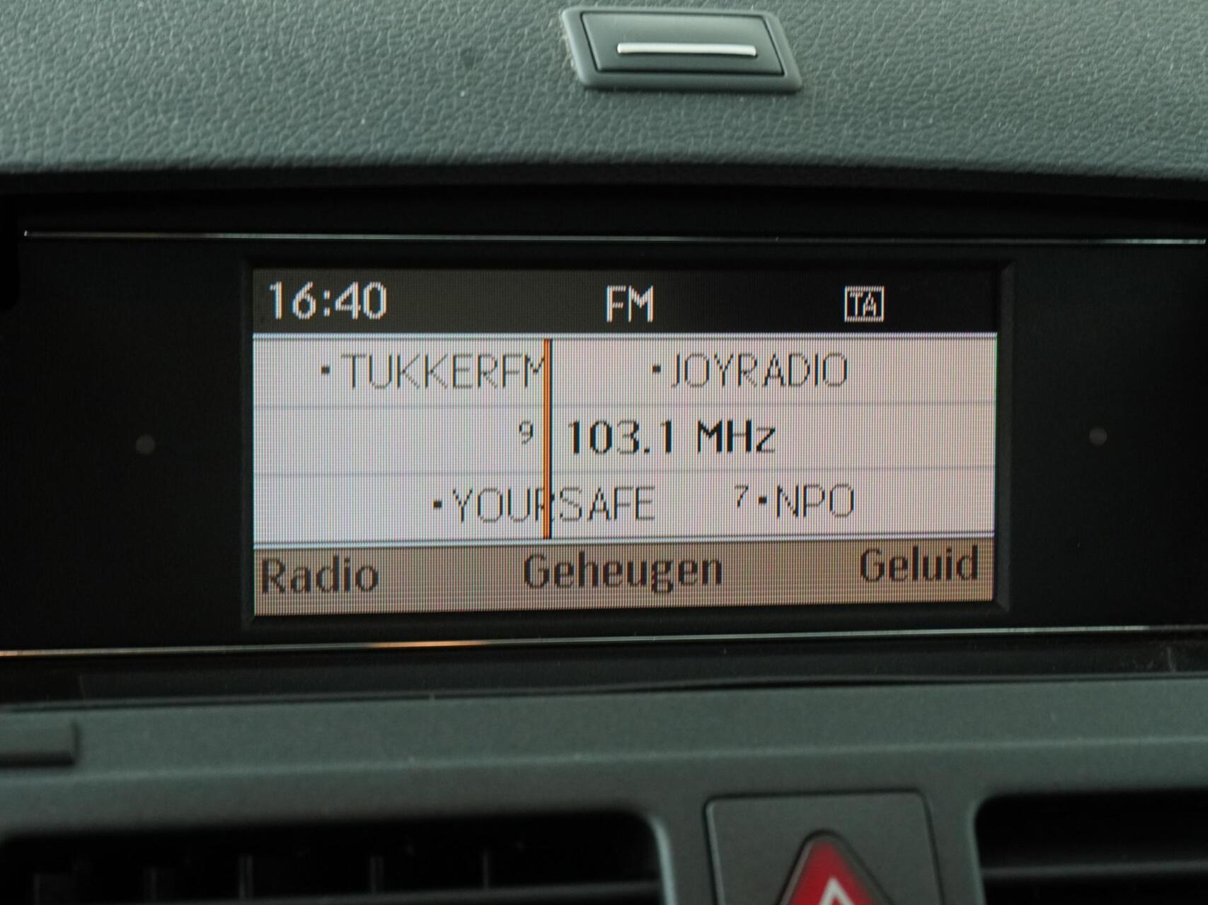 Foto van Mercedes-Benz C 180 Cgi