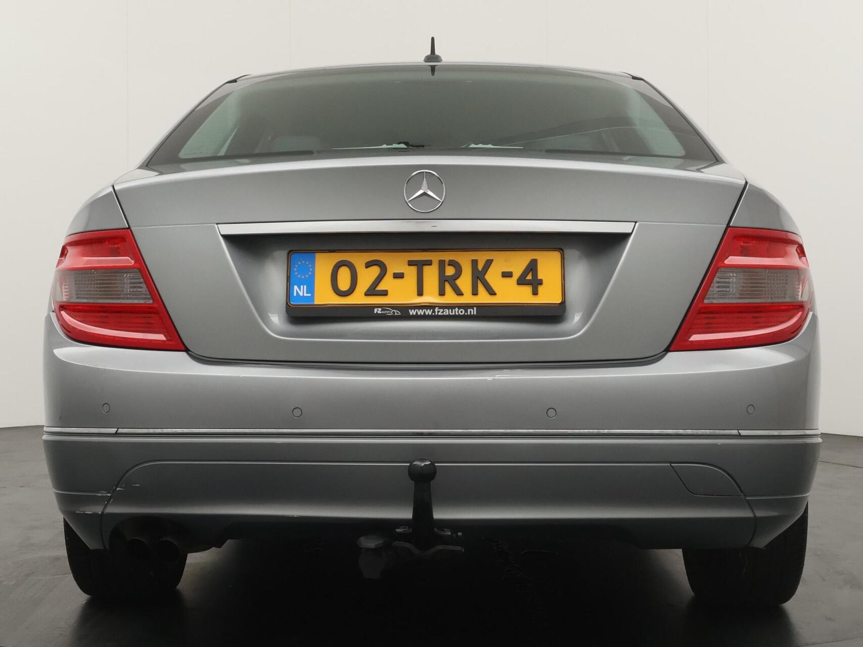 Foto van Mercedes-Benz C 180 Cgi
