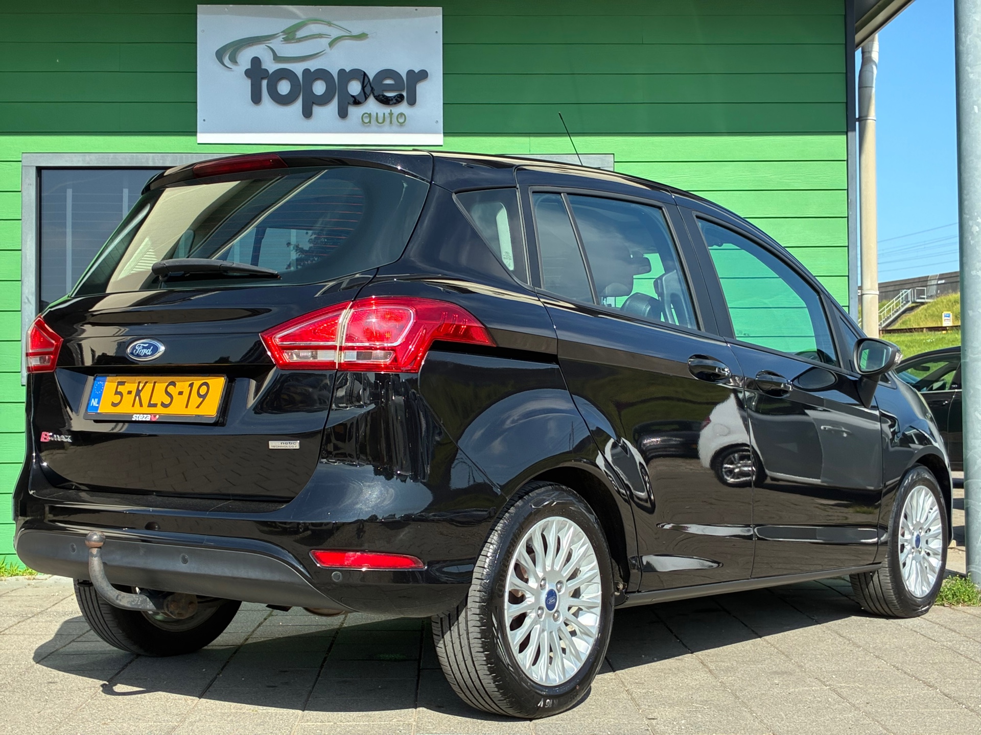 Foto van Ford B-max