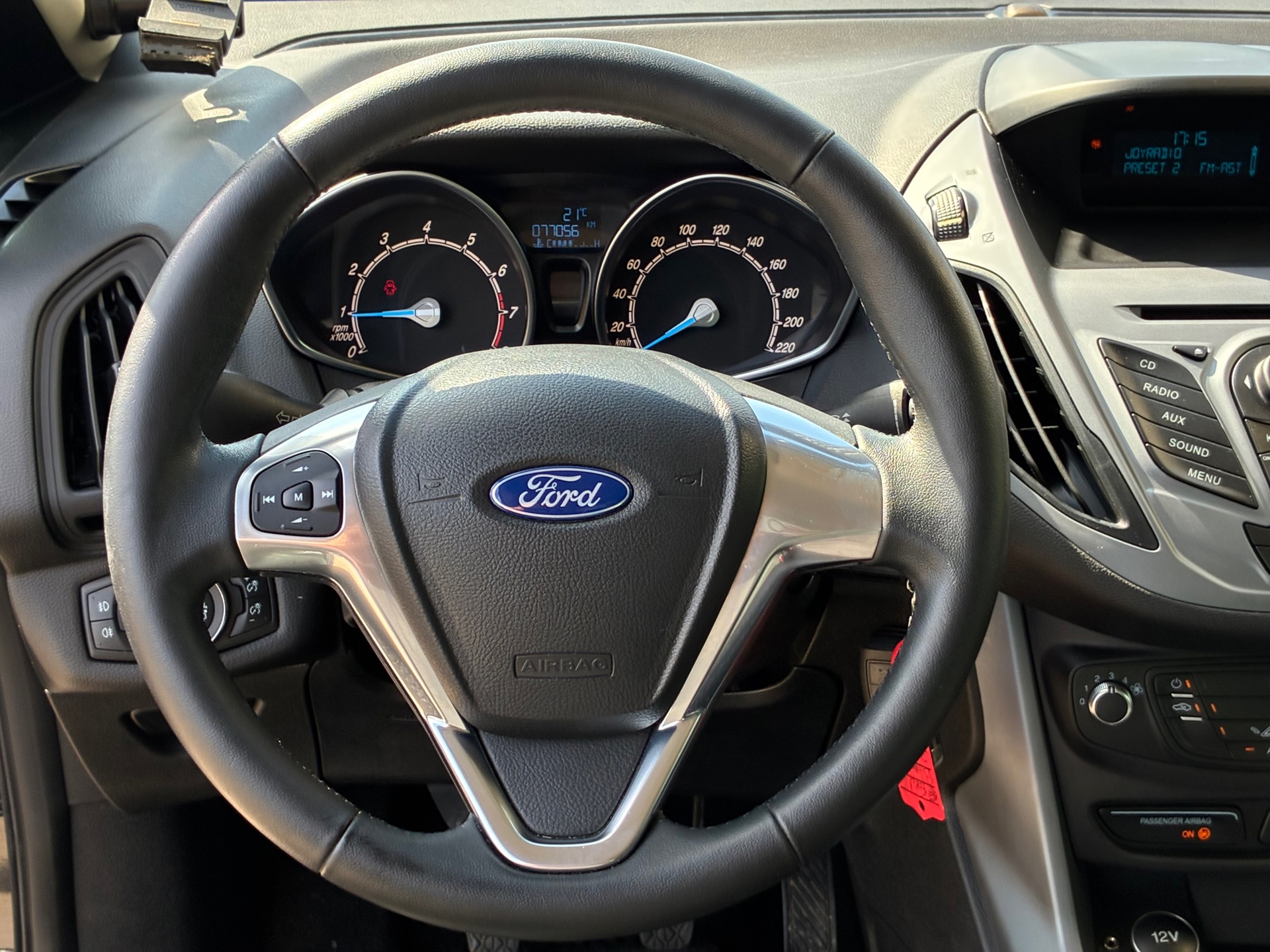 Foto van Ford B-max