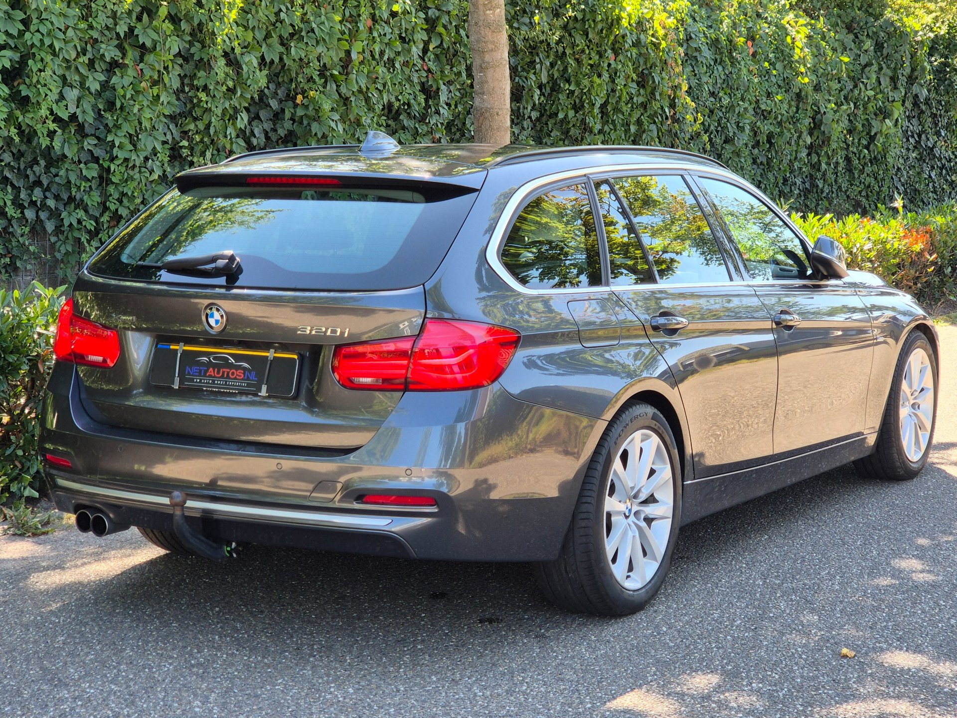 Foto van BMW 320i xDrive
