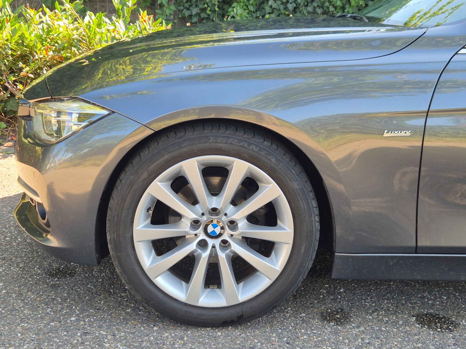 Foto van BMW 320i xDrive