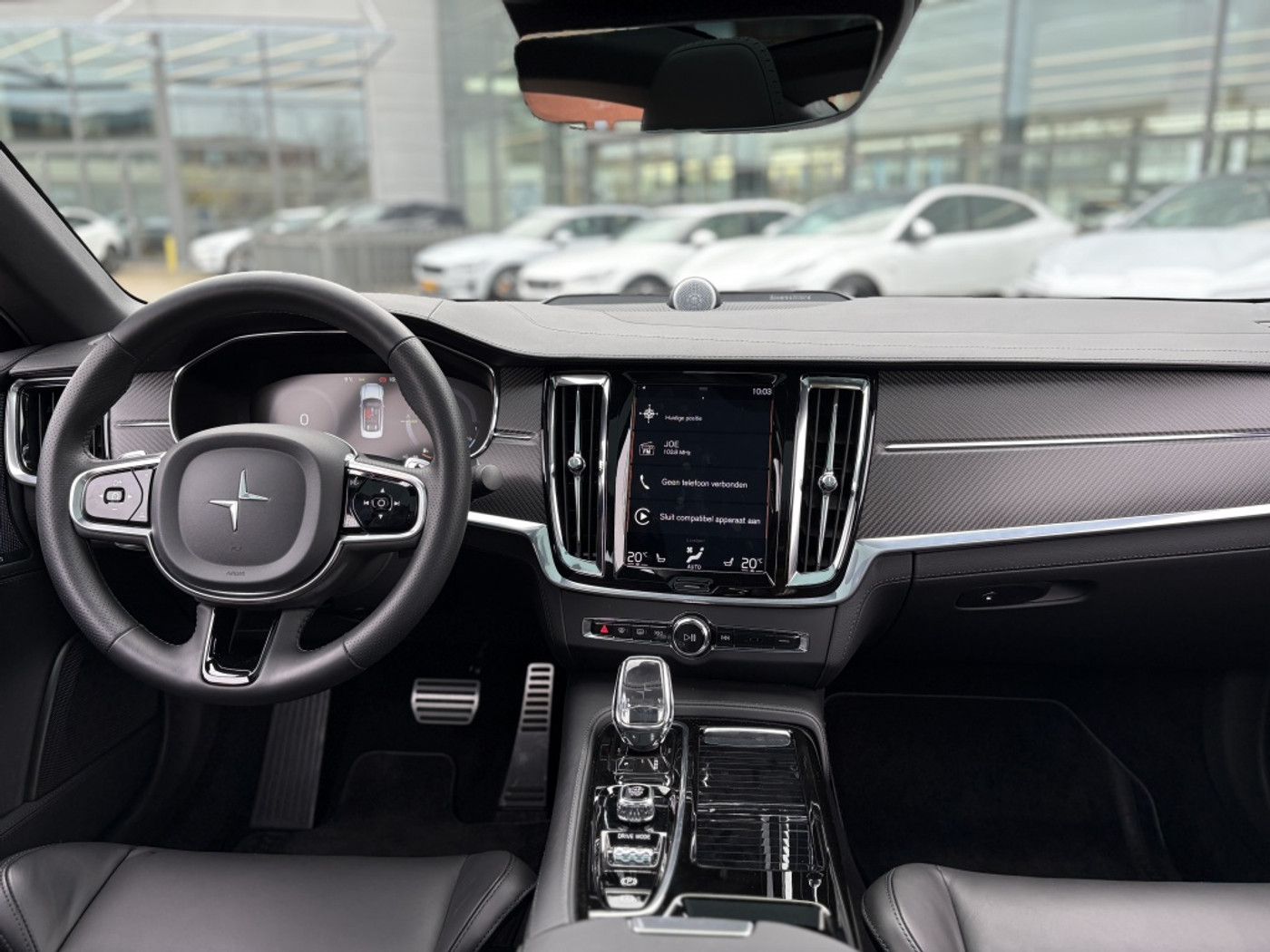 Foto van Polestar 1
