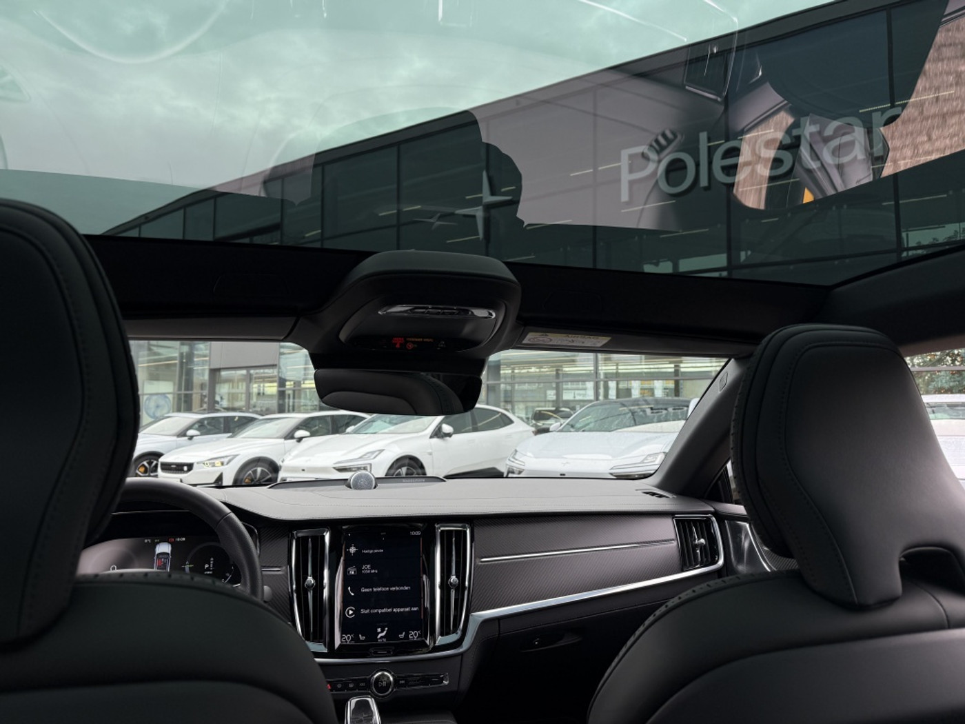Foto van Polestar 1