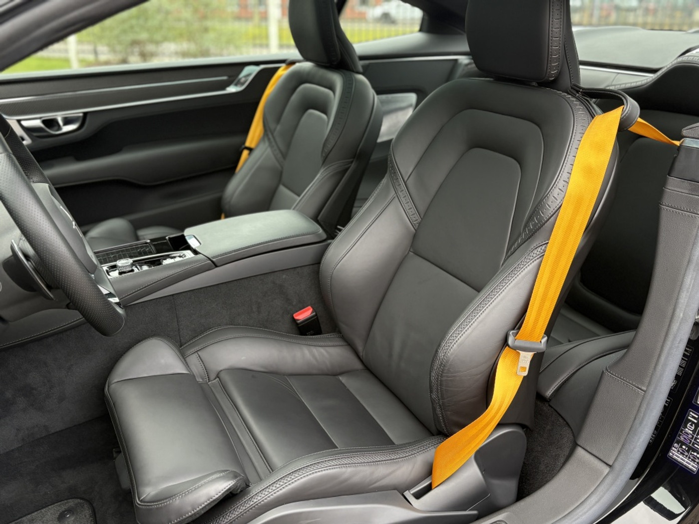 Foto van Polestar 1