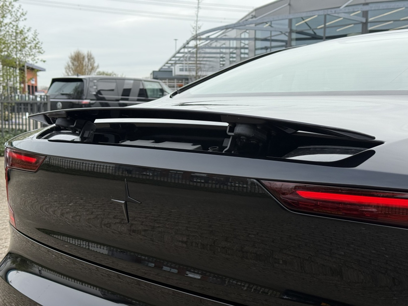 Foto van Polestar 1