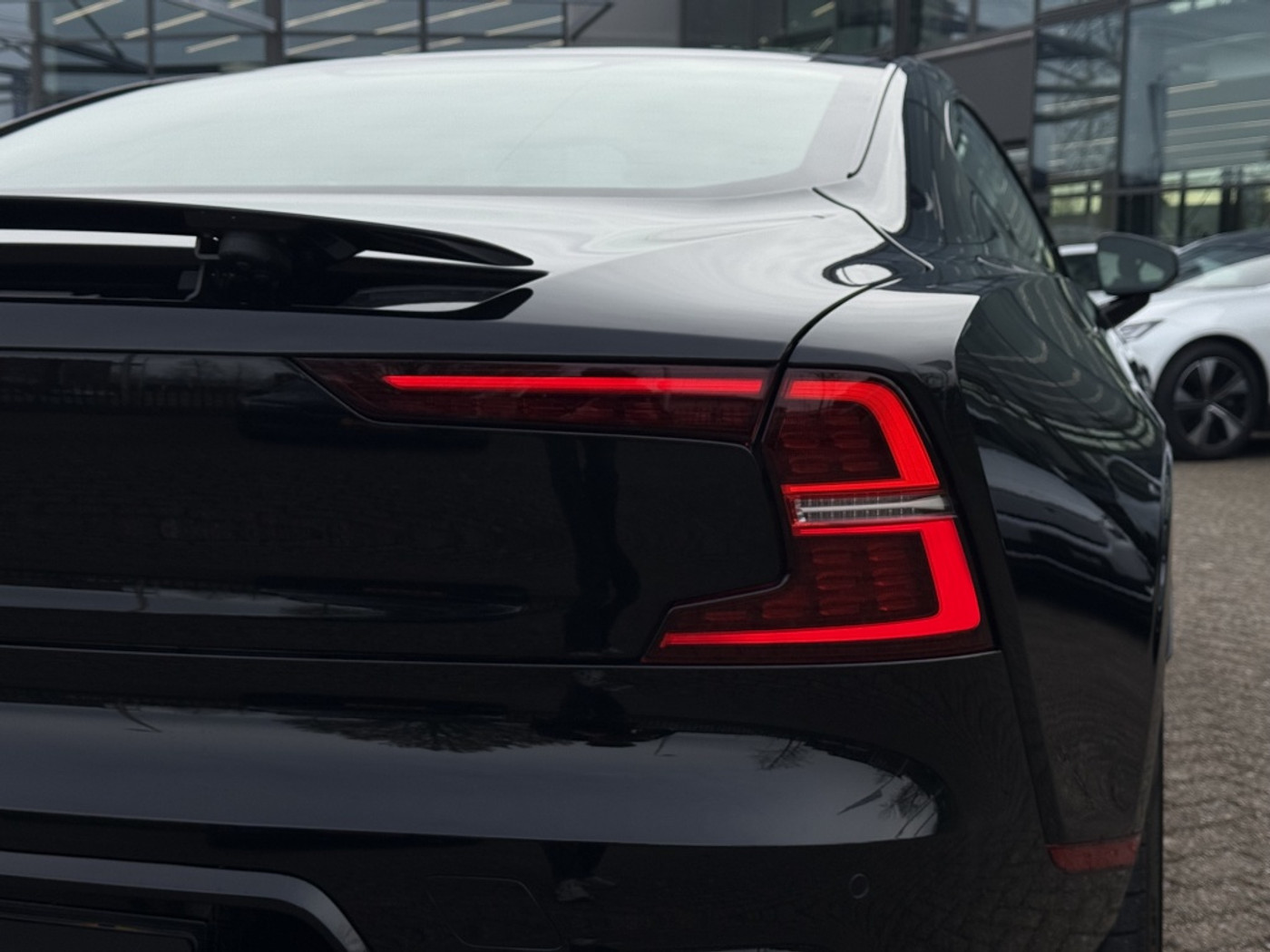 Foto van Polestar 1