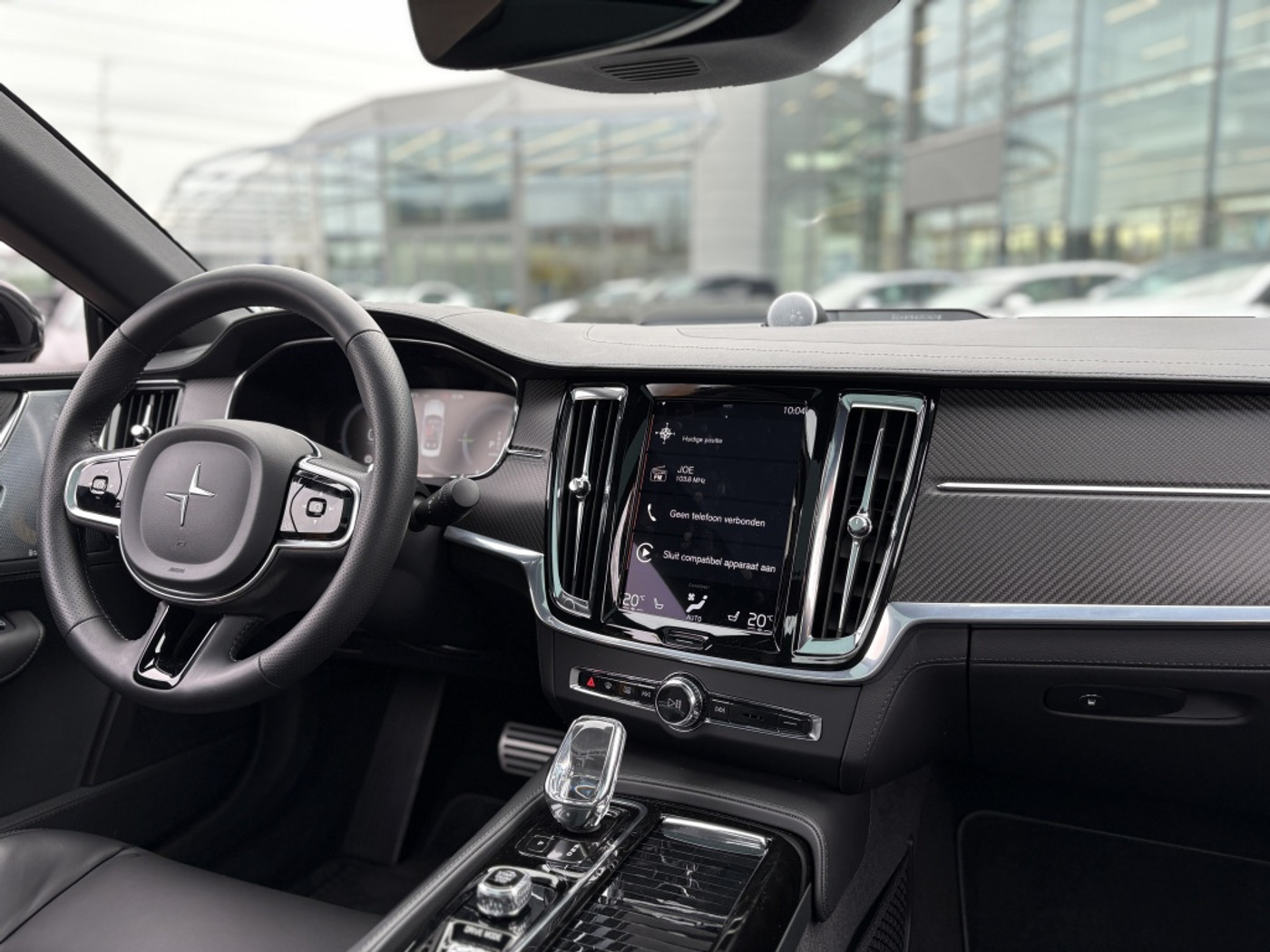 Foto van Polestar 1