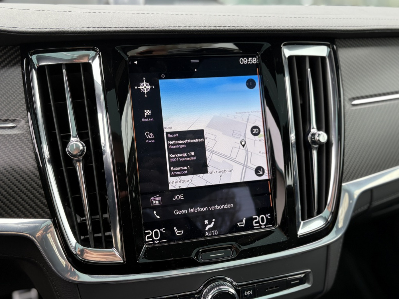 Foto van Polestar 1