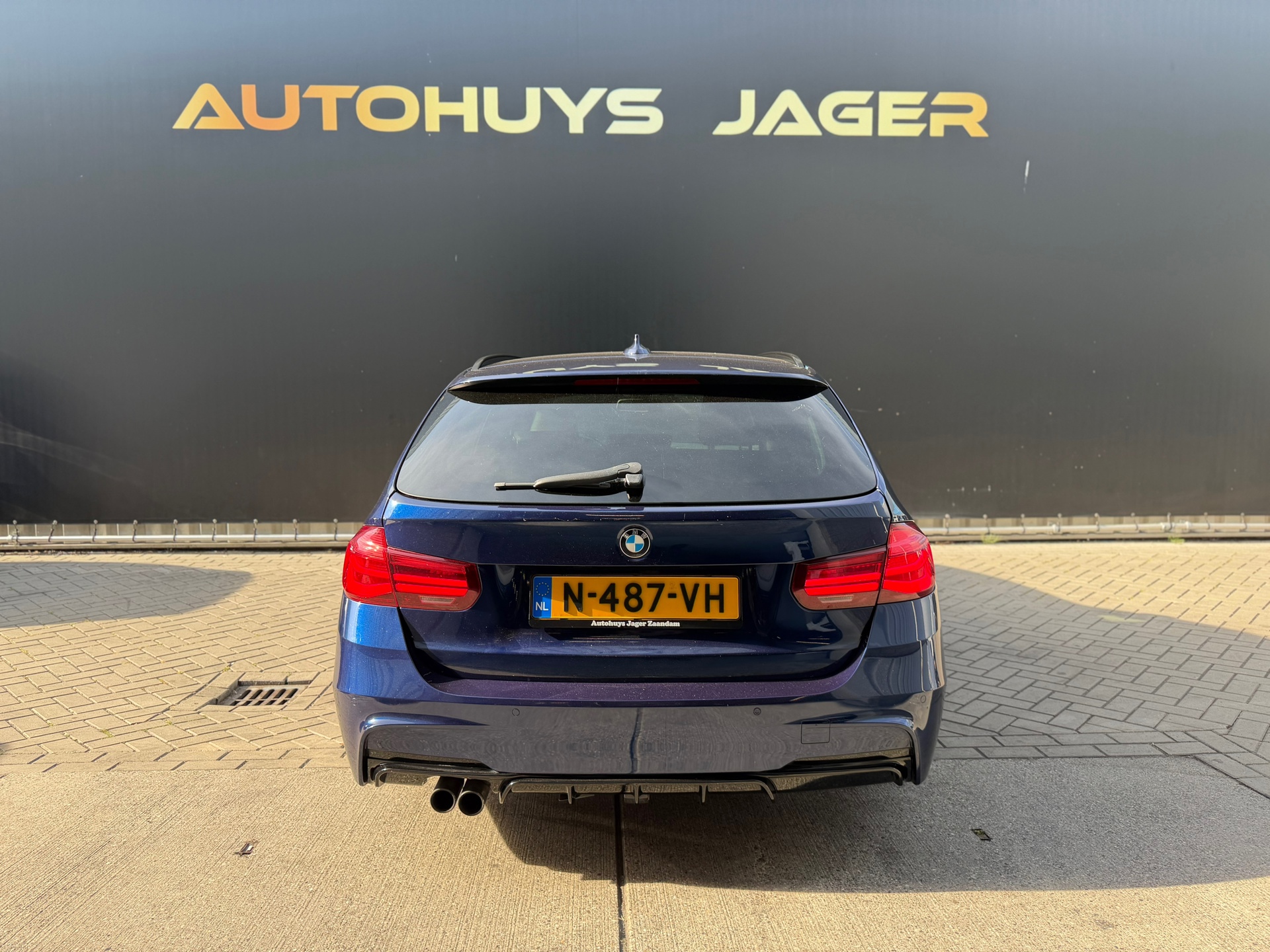 Foto van BMW 328i