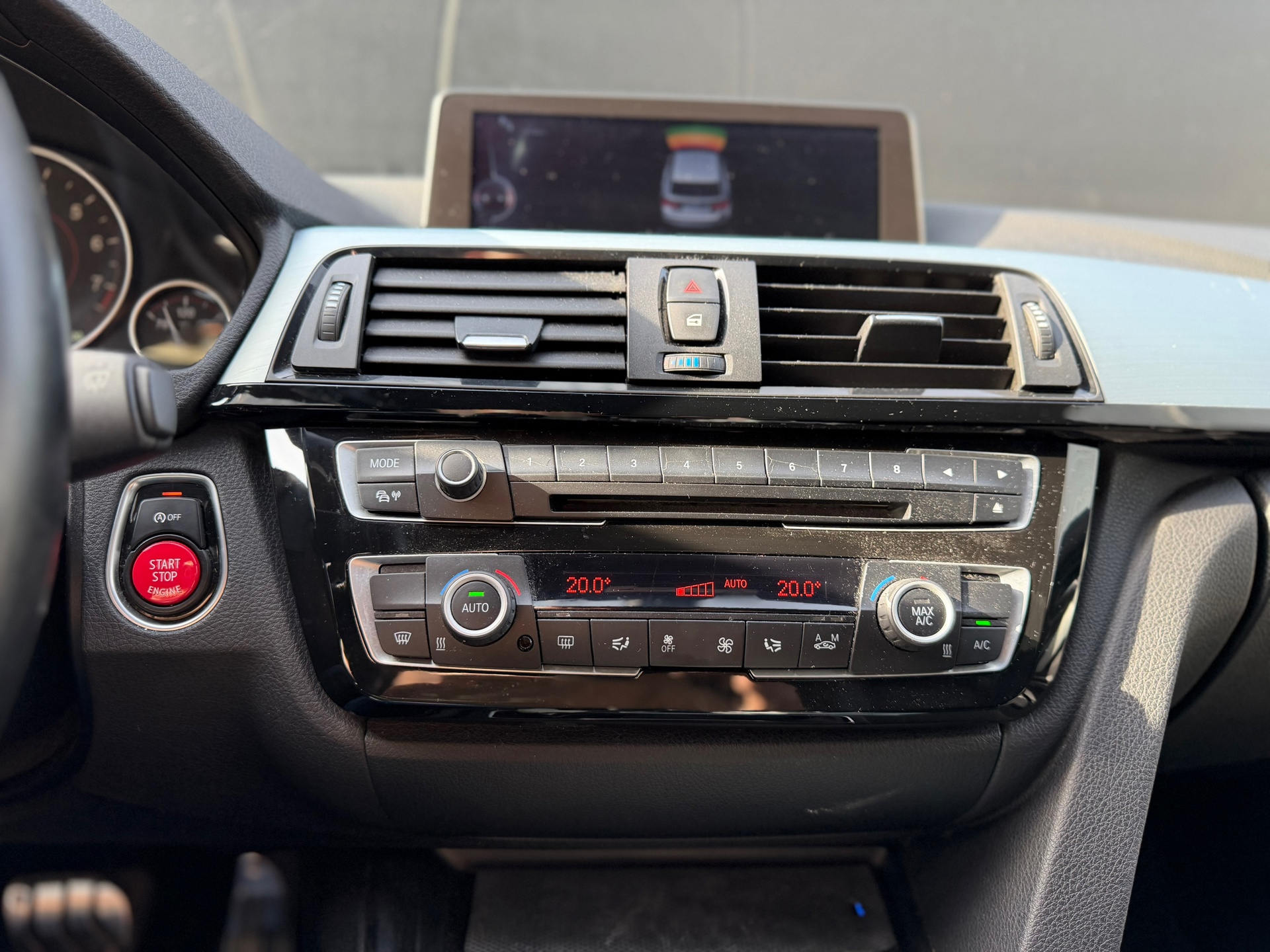 Foto van BMW 328i