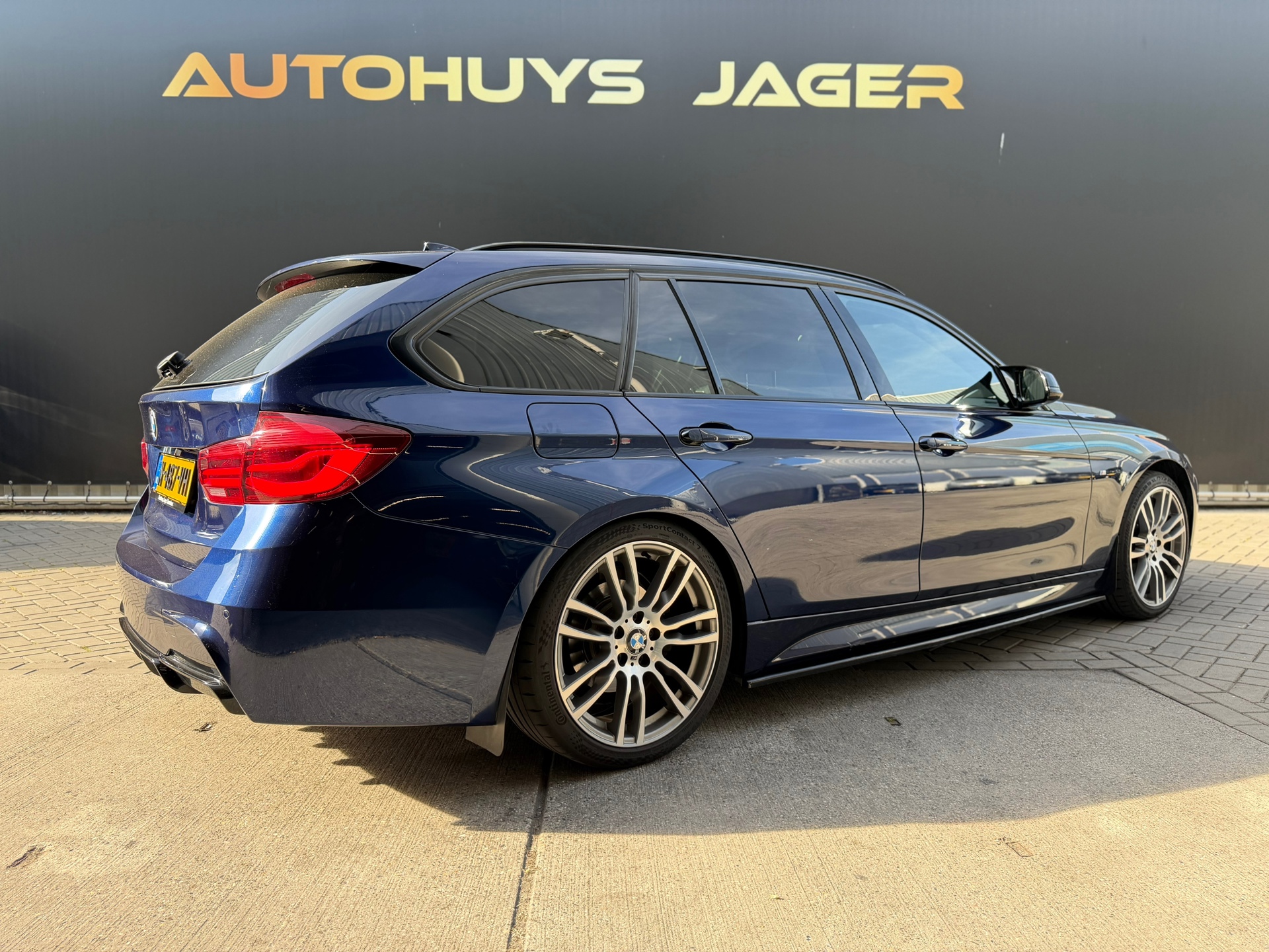 Foto van BMW 328i