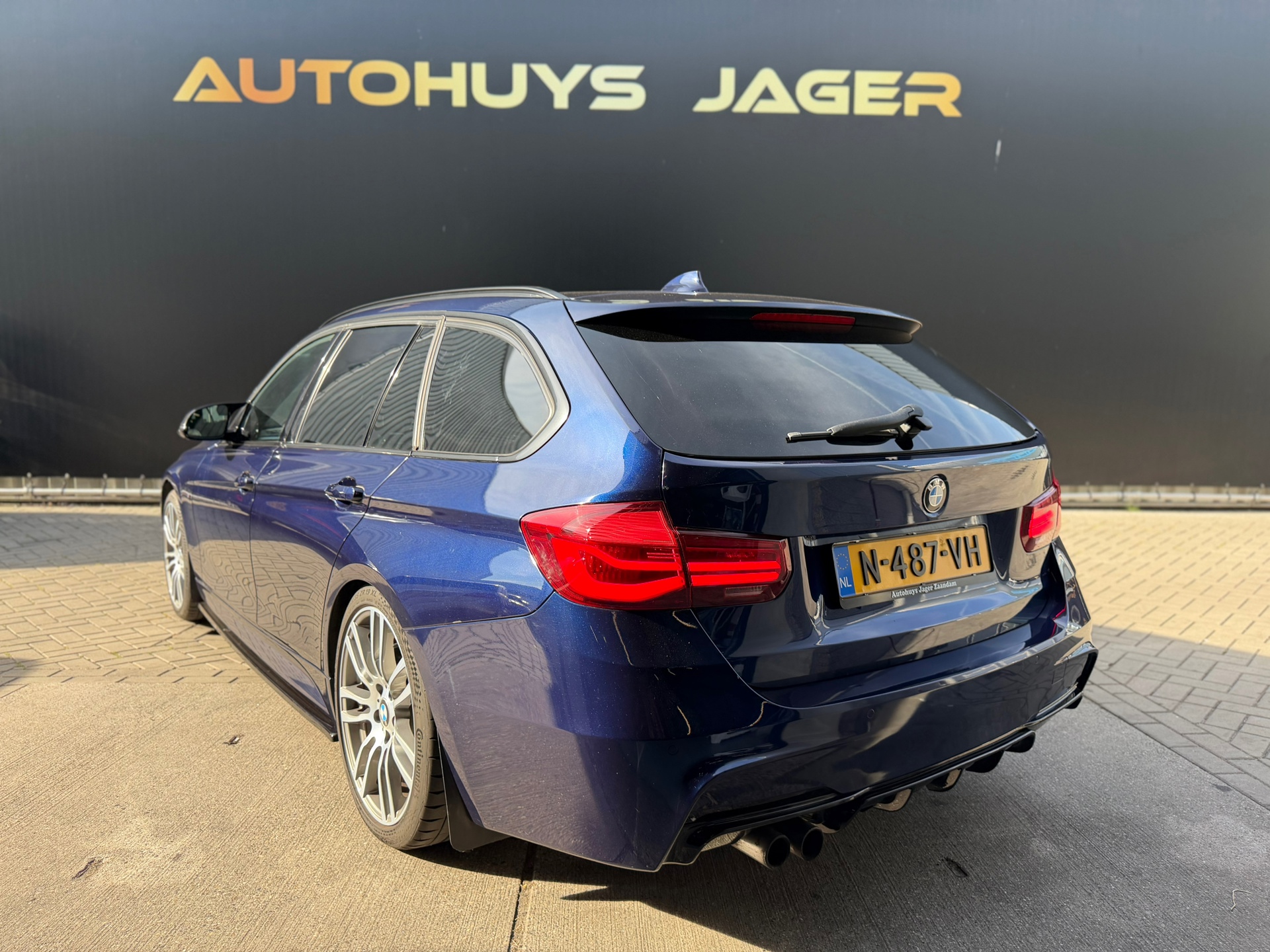 Foto van BMW 328i