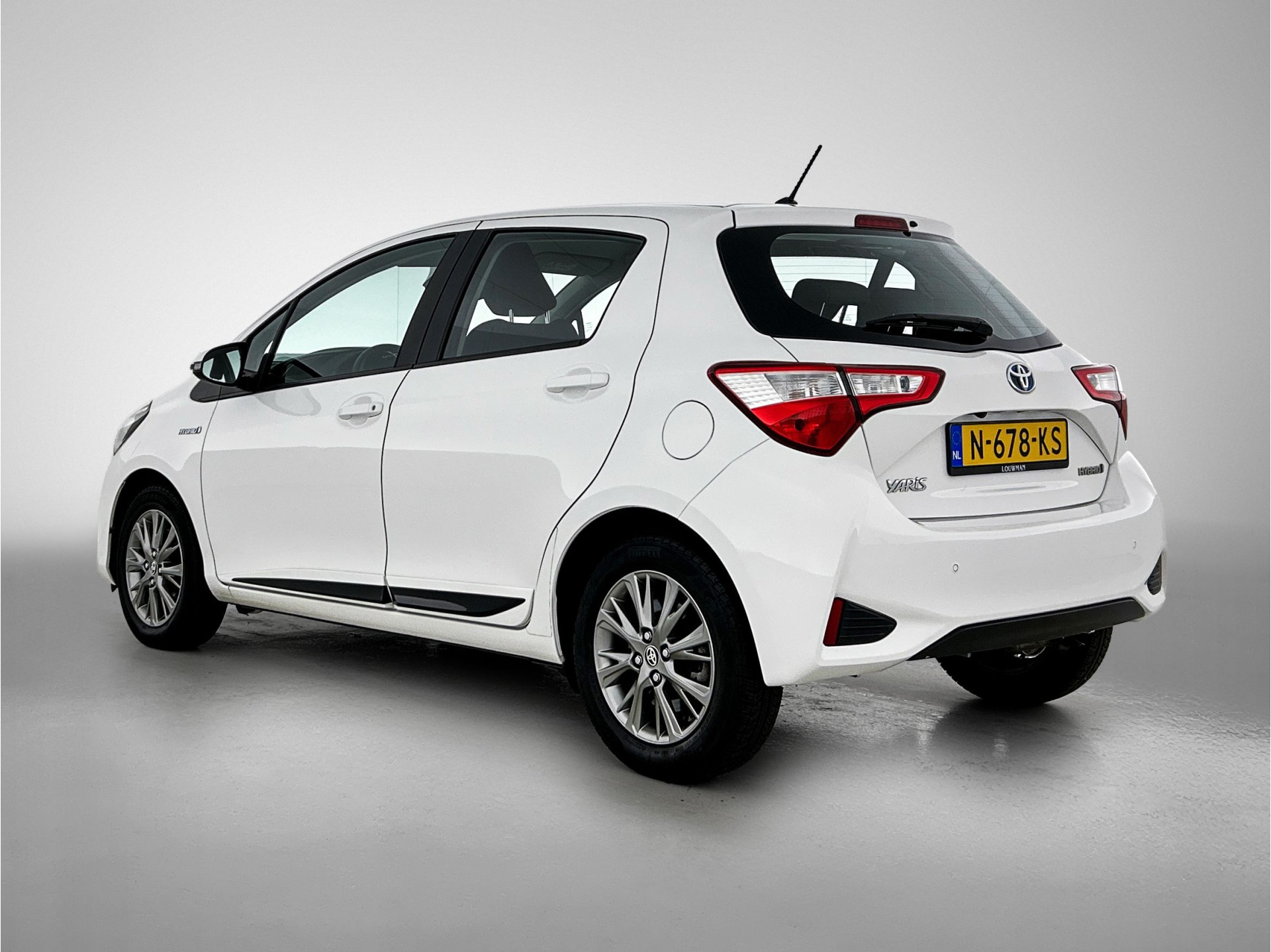 Foto van Toyota Toyota Yaris Hybrid