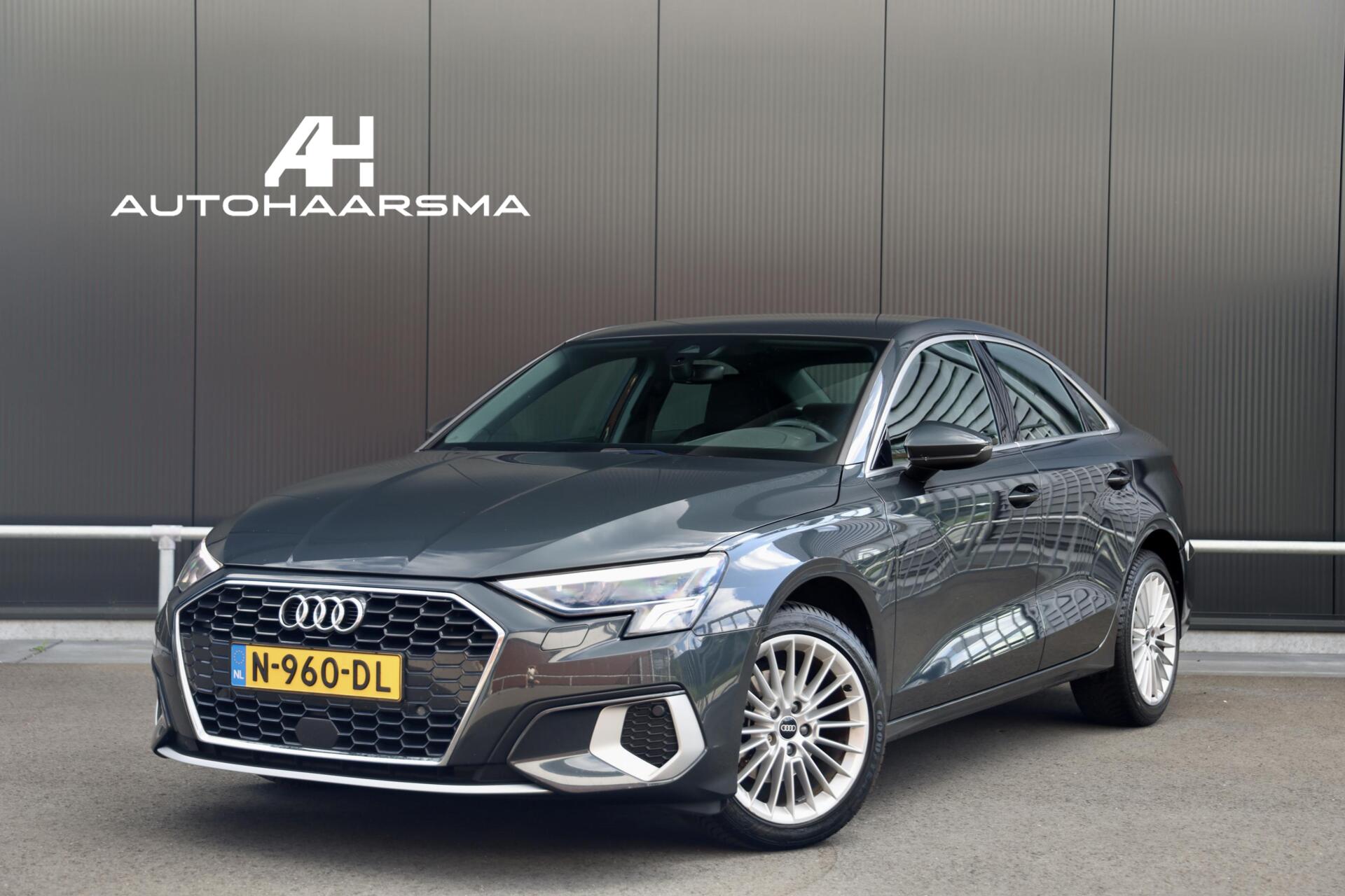 Audi A3 Limousine 30 TFSI 110pk S-Tronic Advanced edition Sportstoelen LED Clima Parkeersensoren NL-Auto 2021 - voorkant