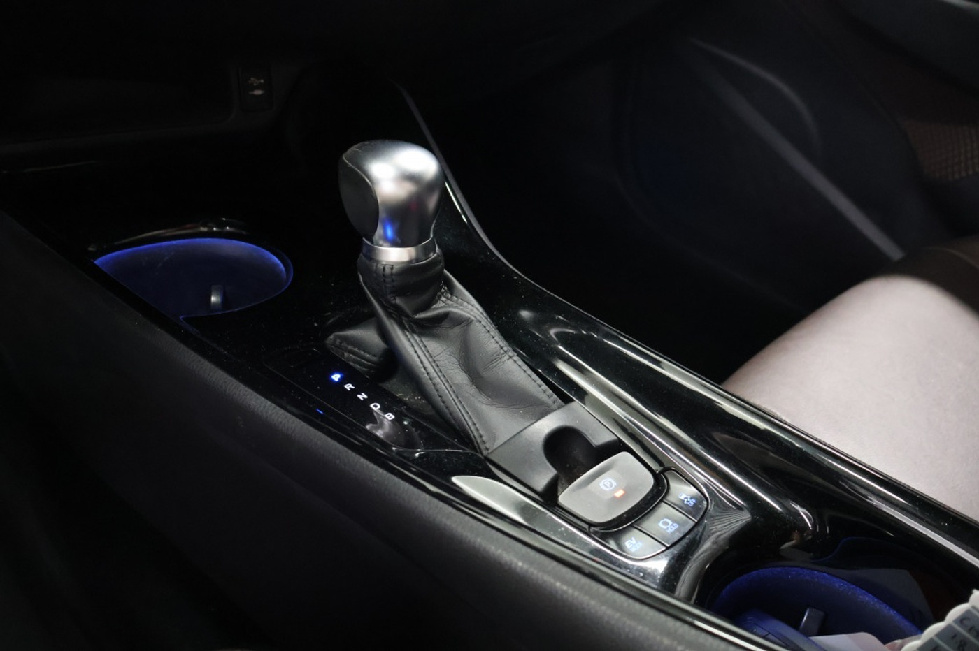 Foto van Toyota C-hr