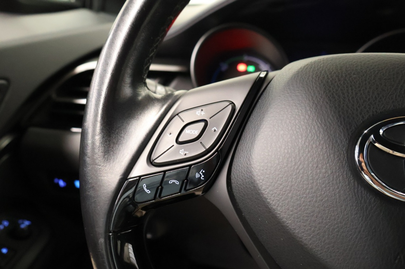 Foto van Toyota C-hr
