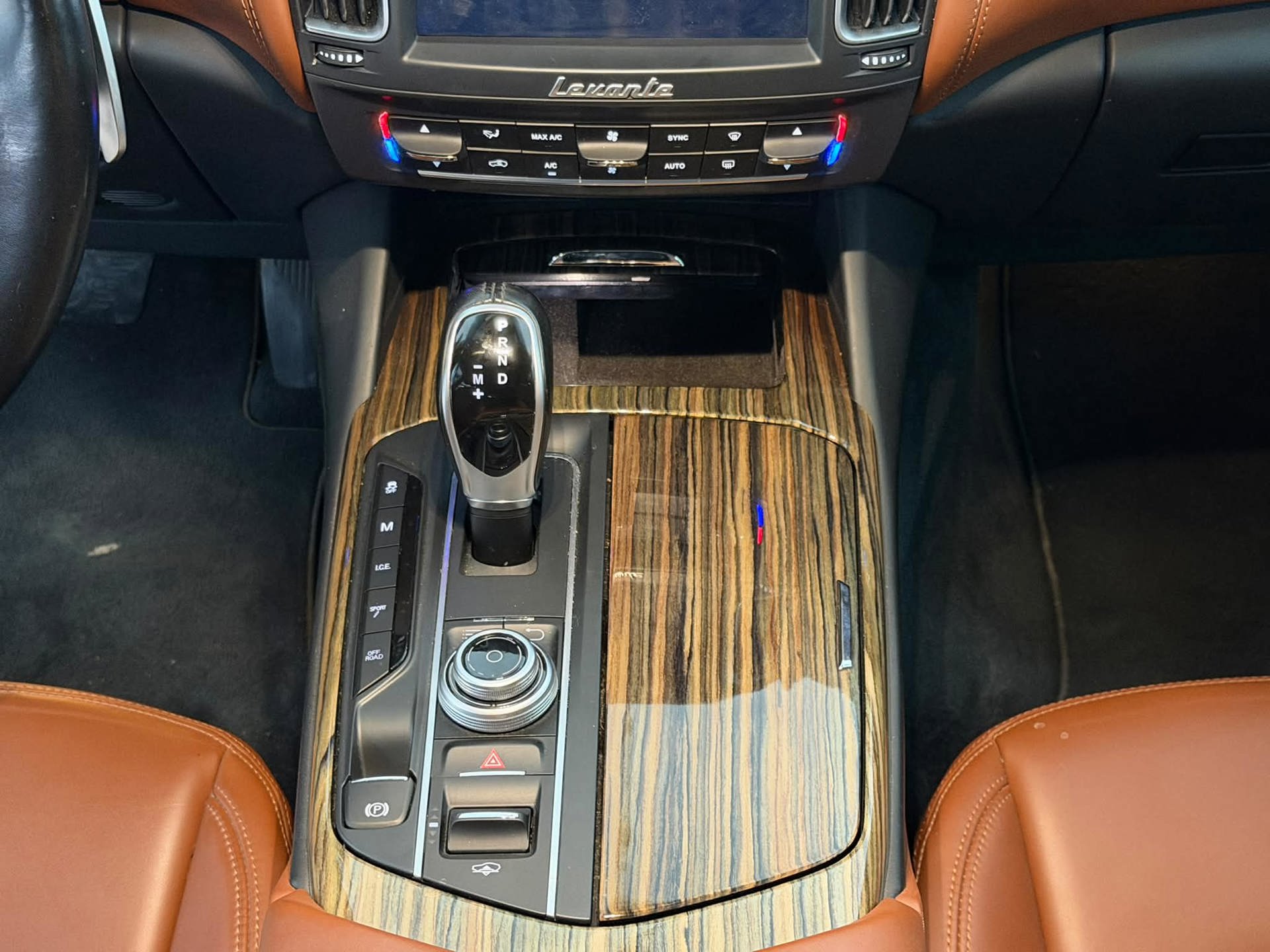 Foto van Maserati Levante Diesel