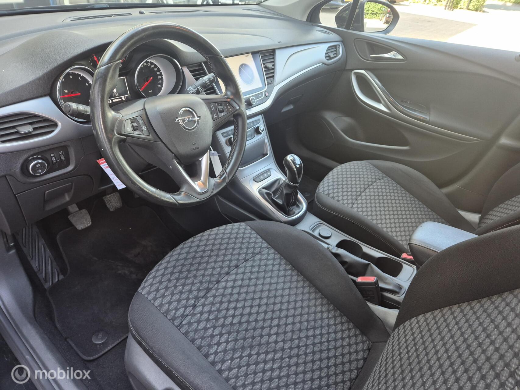 Foto van Opel Astra Sports Tourer