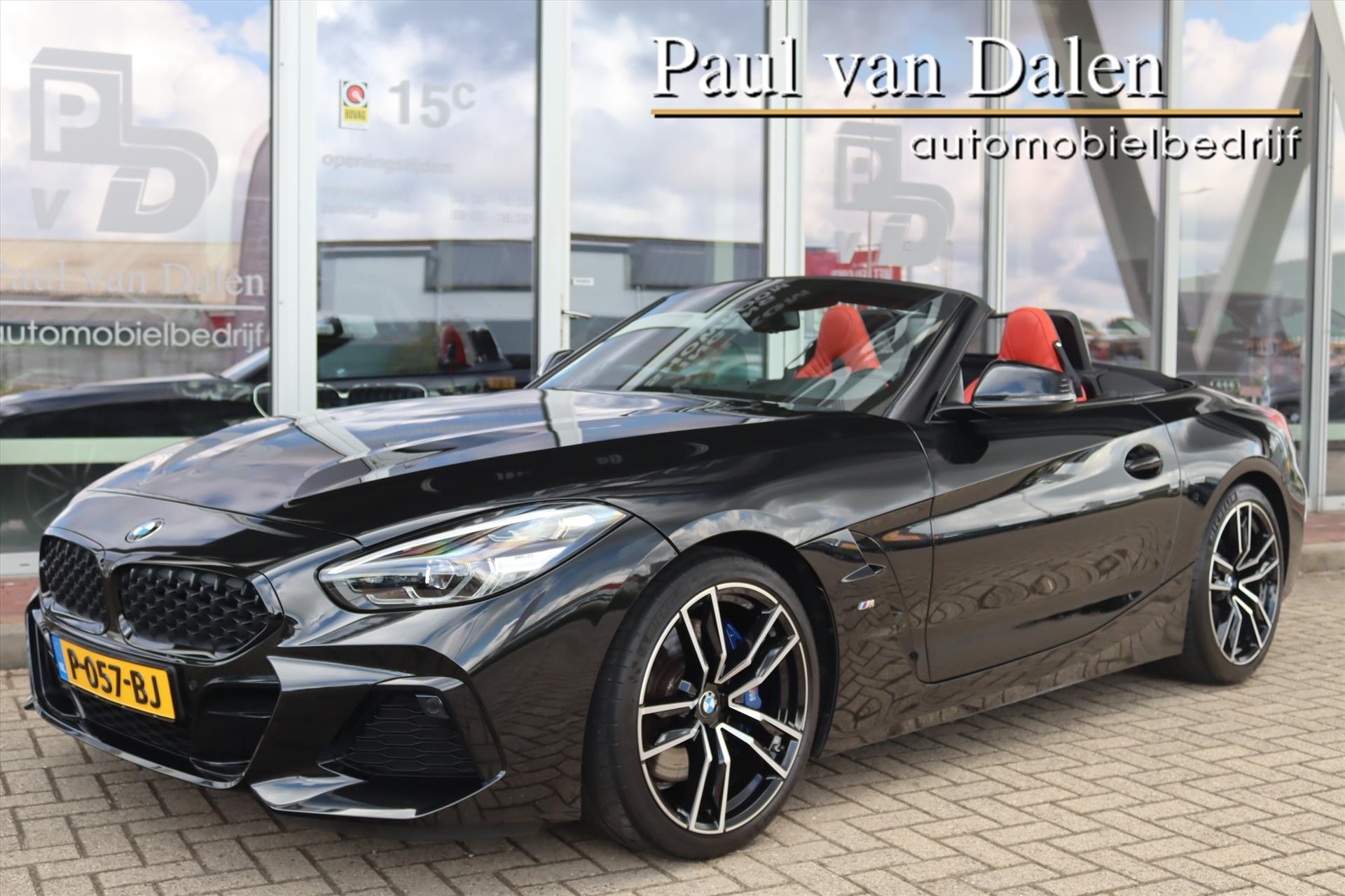 BMW Z4 Sdrive30i SDRIVE 30i 258PK AUTOMAAT M-SPORT SHADOW LINE  Navi | Head Up | Harman Kardon | NL Auto | Stoel/stuurverw. | Cruise | Camera | 19 Inch | 2022 - voorkant